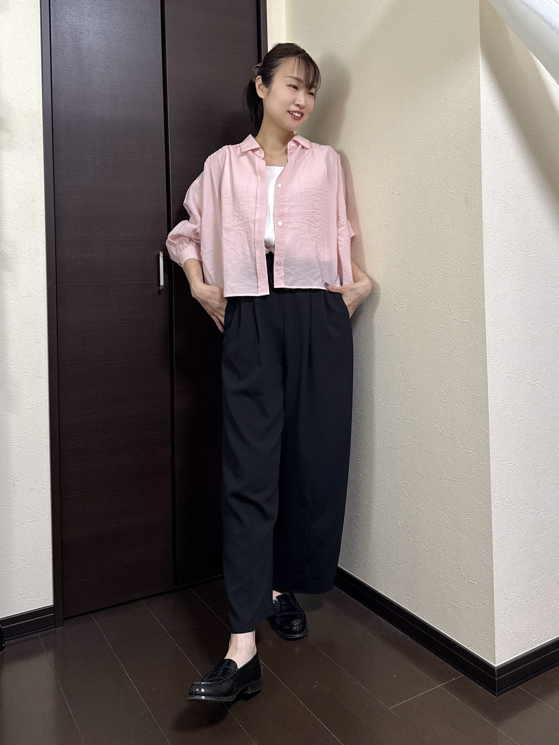 Junさんの「Dessin｜ポロ襟 ハーフスリーブニット」を使ったコーディネート