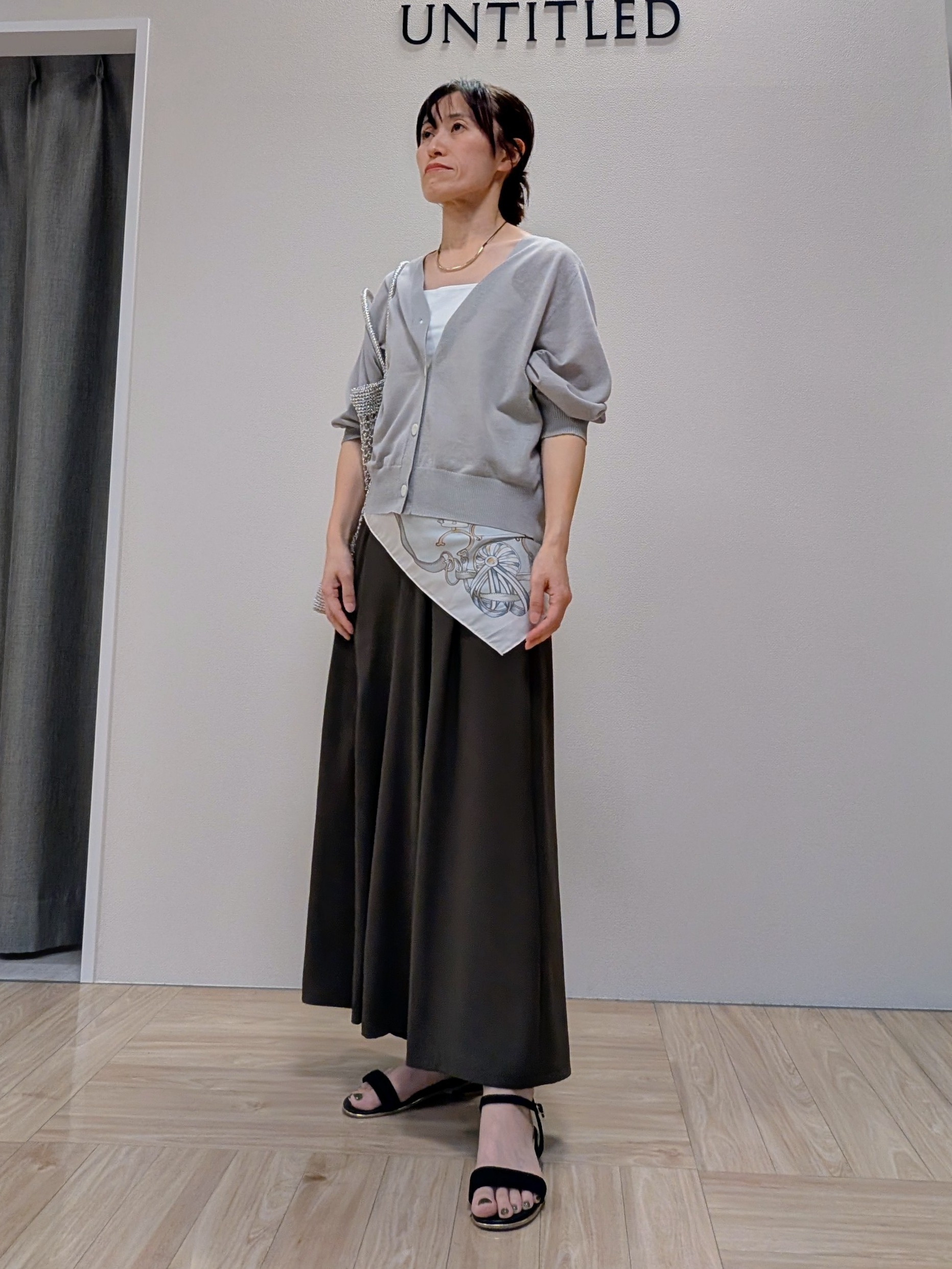 Rieさんの「UNTITLED｜【アンサンブル可/シアー】リネンエステルカーディガン」を使ったコーディネート