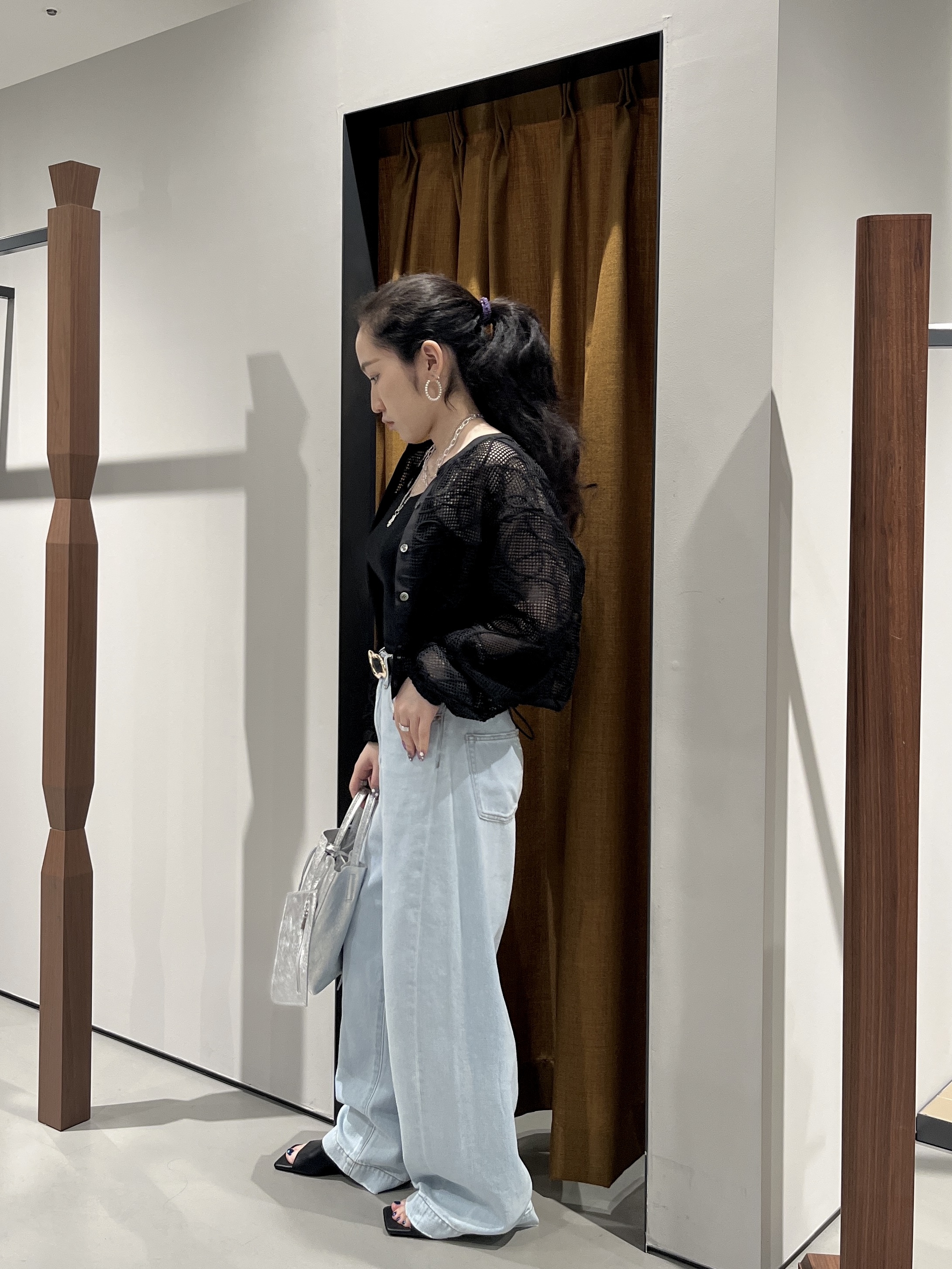 Uminoさんの「INDIVI｜アートメッシュブルゾン」を使ったコーディネート