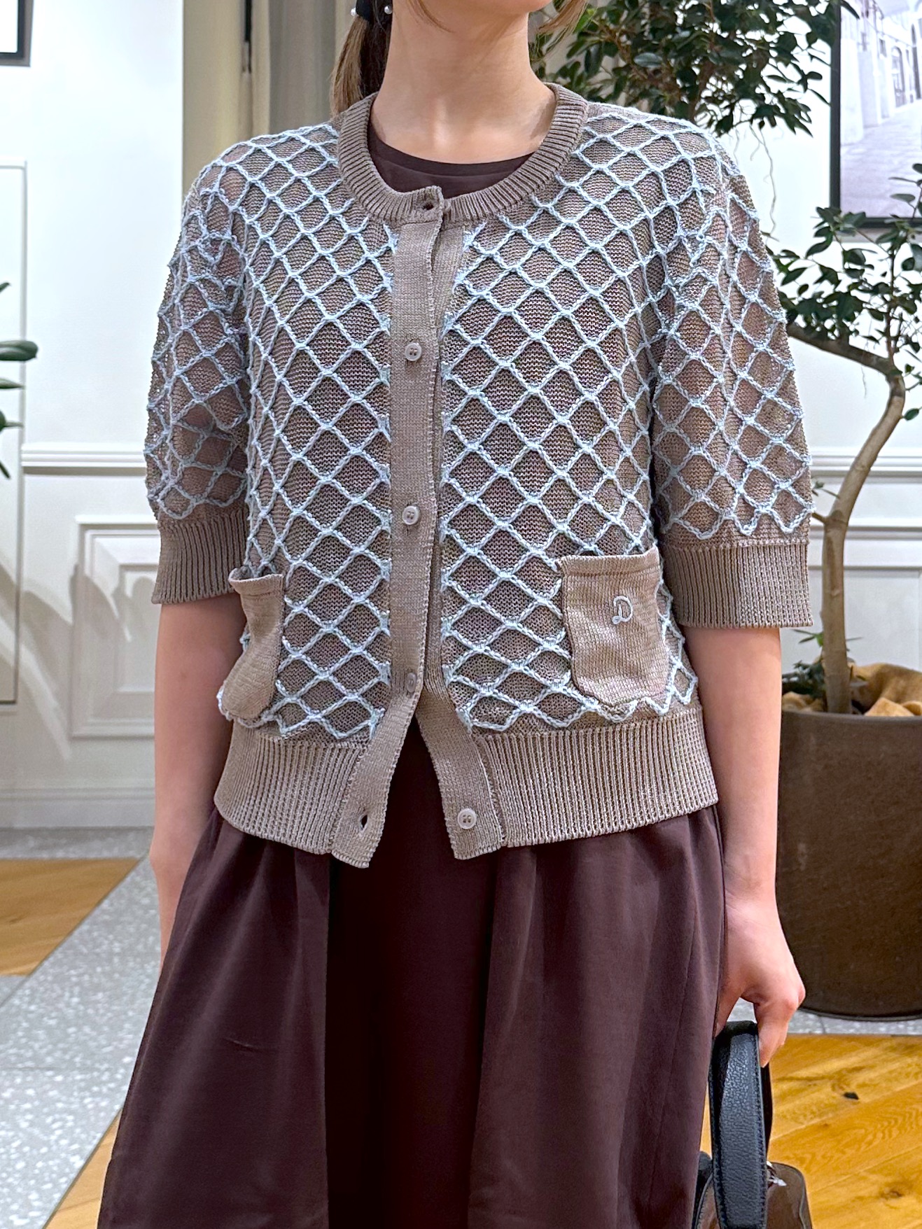 なべこさんの「DRESSTERIOR｜【ウォッシャブル】フィッシュネットニットシャツカーディガン」を使ったコーディネート