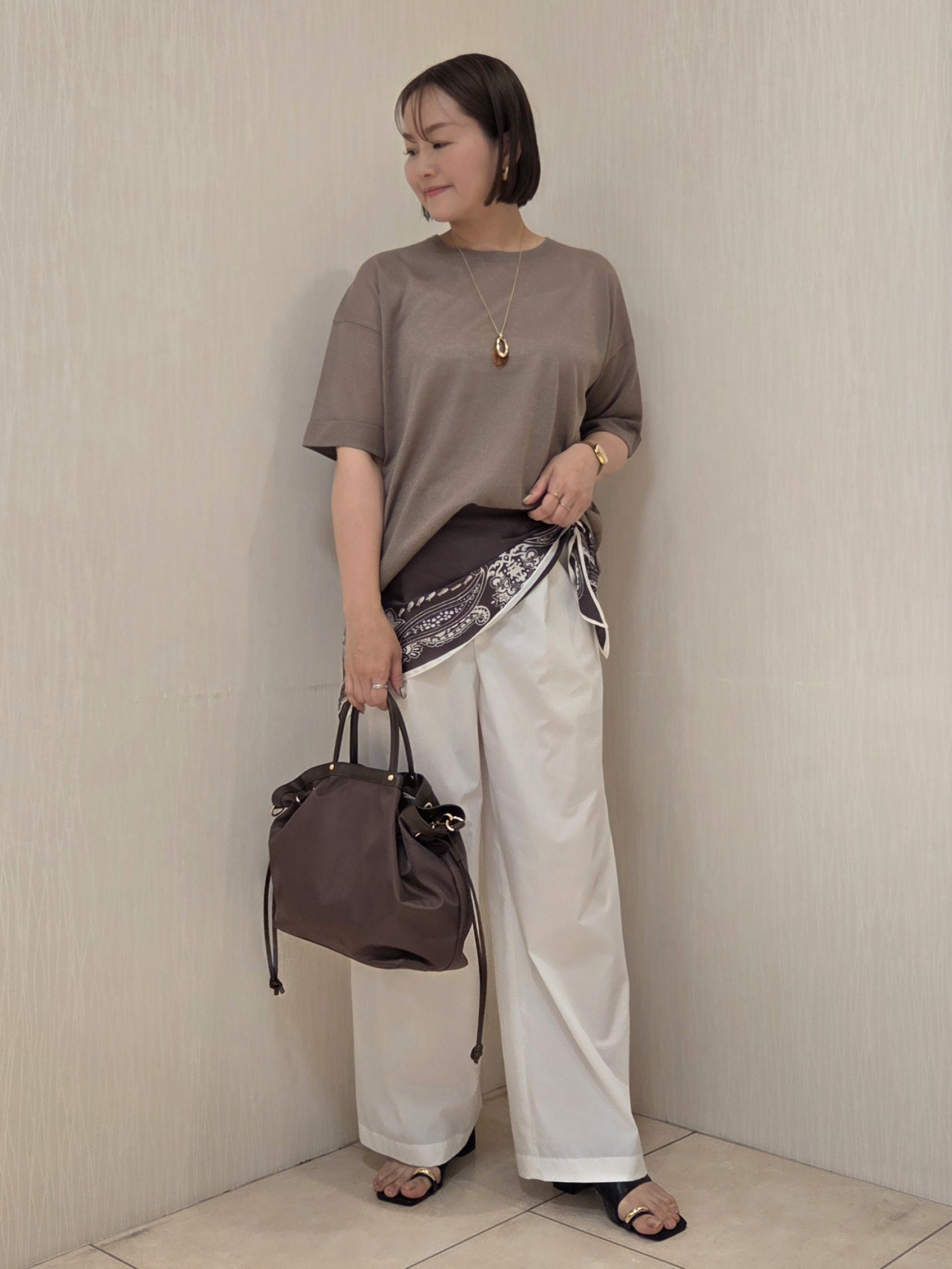 naokoさんの「UNTITLED｜【アンサンブル可/シアー】リネンエステルカーディガン」を使ったコーディネート