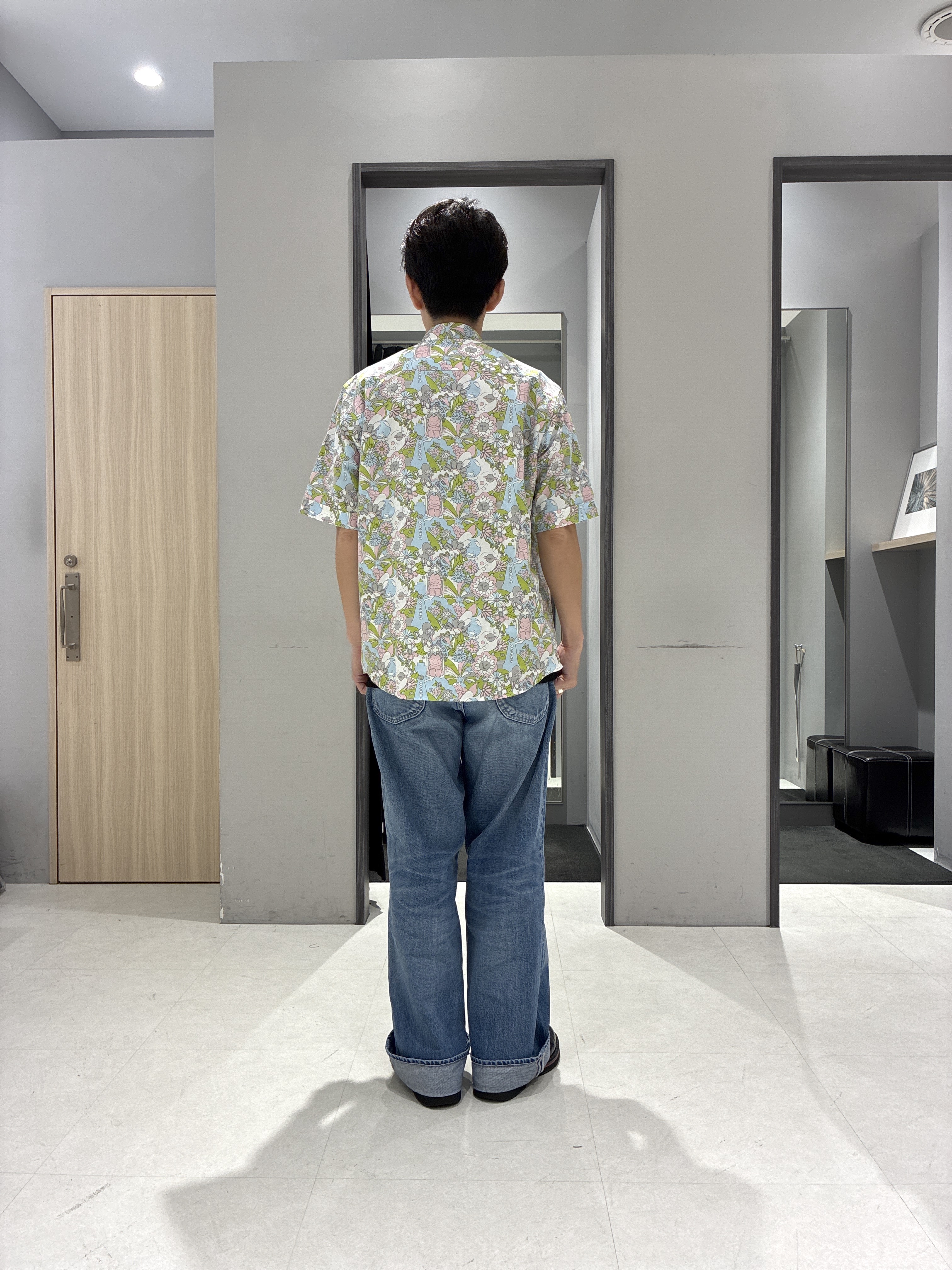 わいずみさんの「TAKEO KIKUCHI｜【接触冷感】アイスクリアコットン Tシャツ」を使ったコーディネート