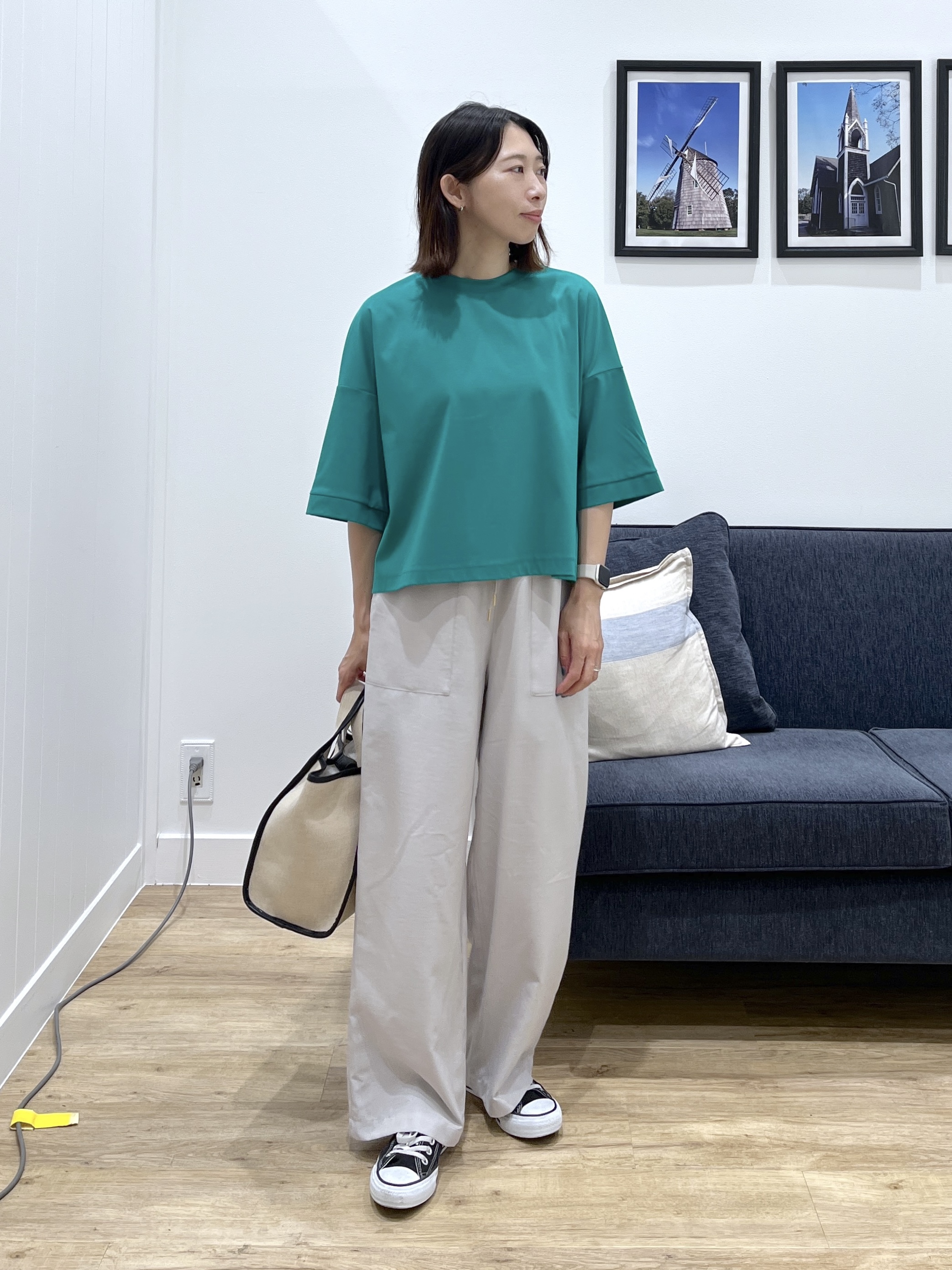 canaさんの「Dessin｜【体型カバー】美光沢カットソーボクシーシルエット」を使ったコーディネート