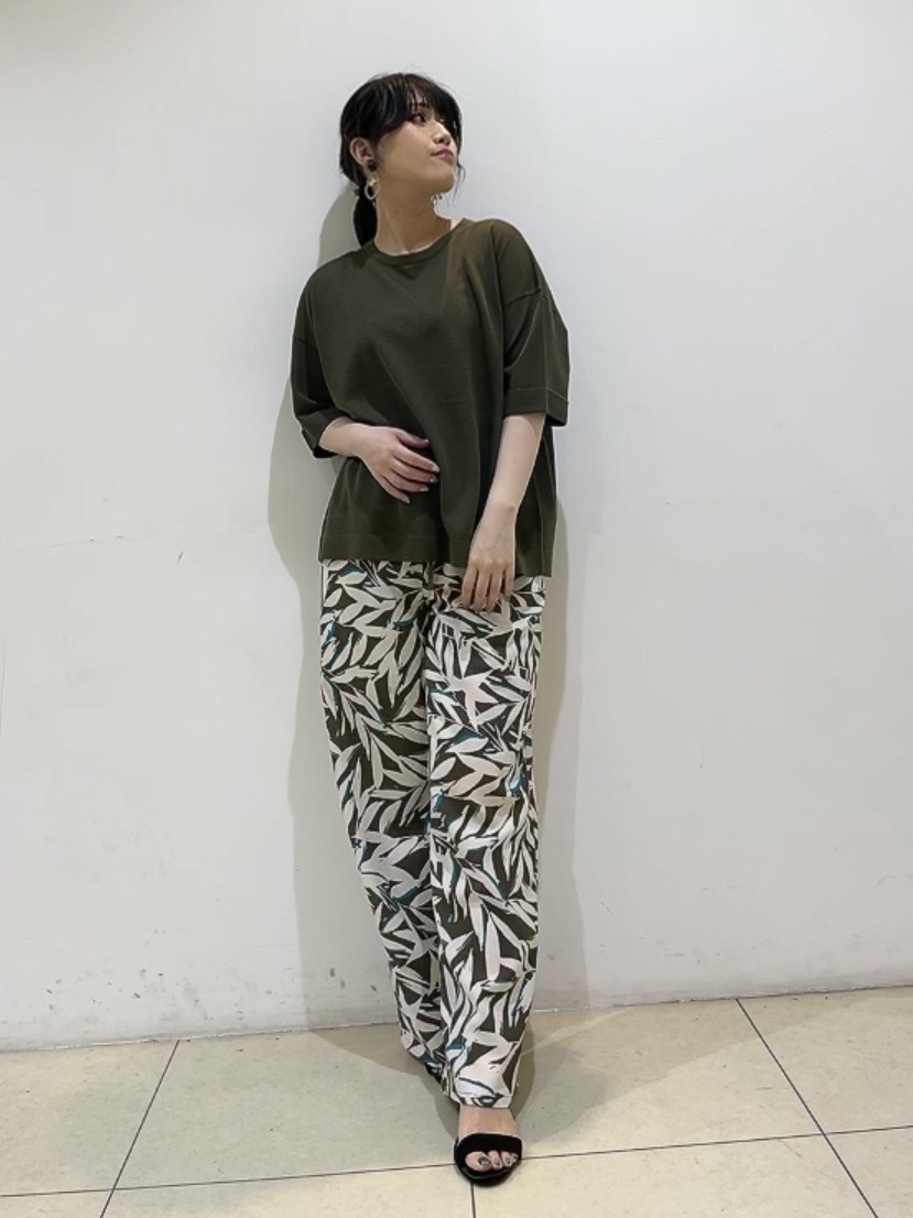 watanabeさんの「UNTITLED｜【アンサンブル可/Tシャツ風/ゆったり】リラックスニットトップス」を使ったコーディネート