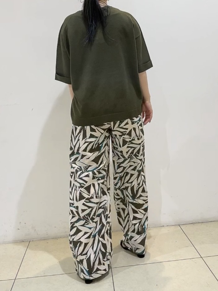 watanabeさんの「UNTITLED｜【アンサンブル可/Tシャツ風/ゆったり】リラックスニットトップス」を使ったコーディネート