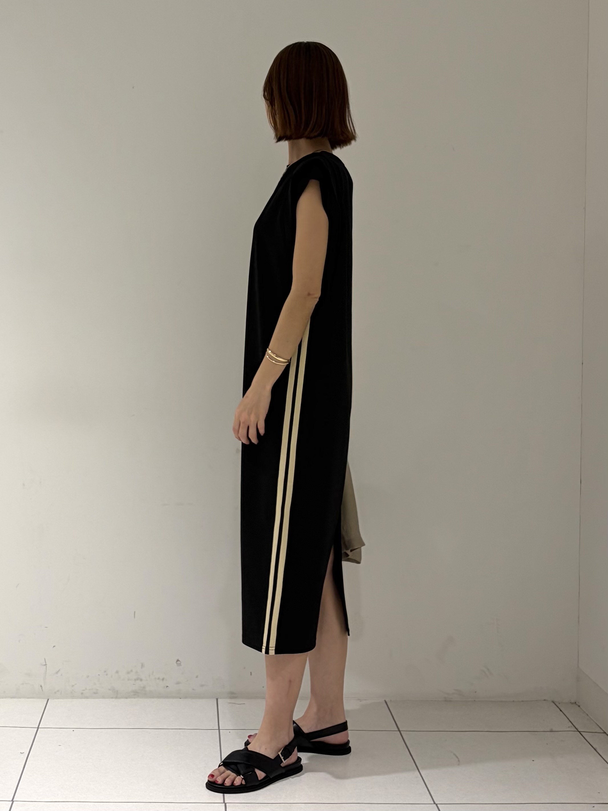 shioriさんの「INDIVI｜ワッシャーシアー半袖ダブルジャケット」を使ったコーディネート