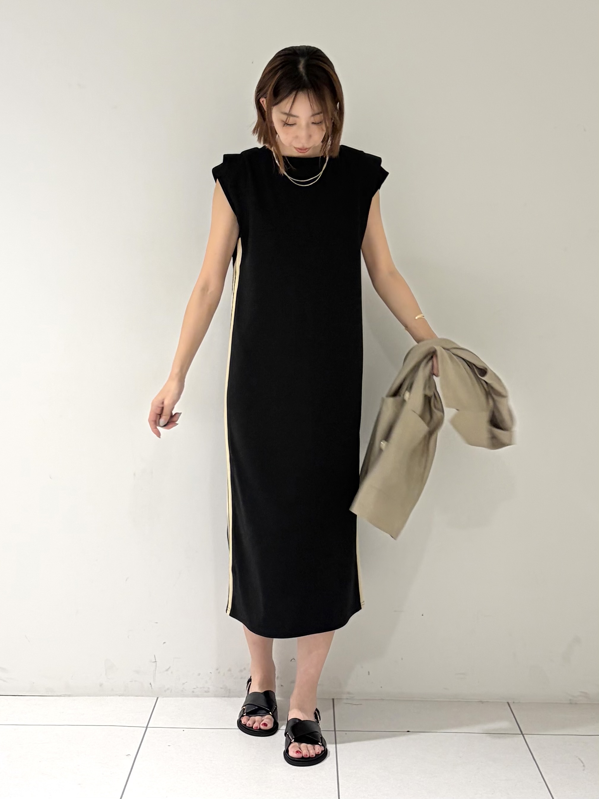 shioriさんの「INDIVI｜ワッシャーシアー半袖ダブルジャケット」を使ったコーディネート