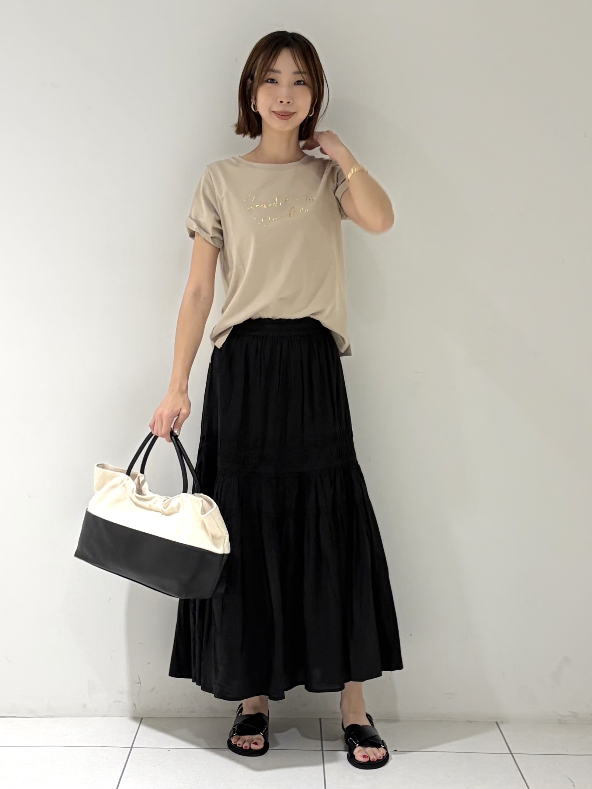 shioriさんの「INDIVI｜3DプリントロゴTシャツ【再入荷】」を使ったコーディネート