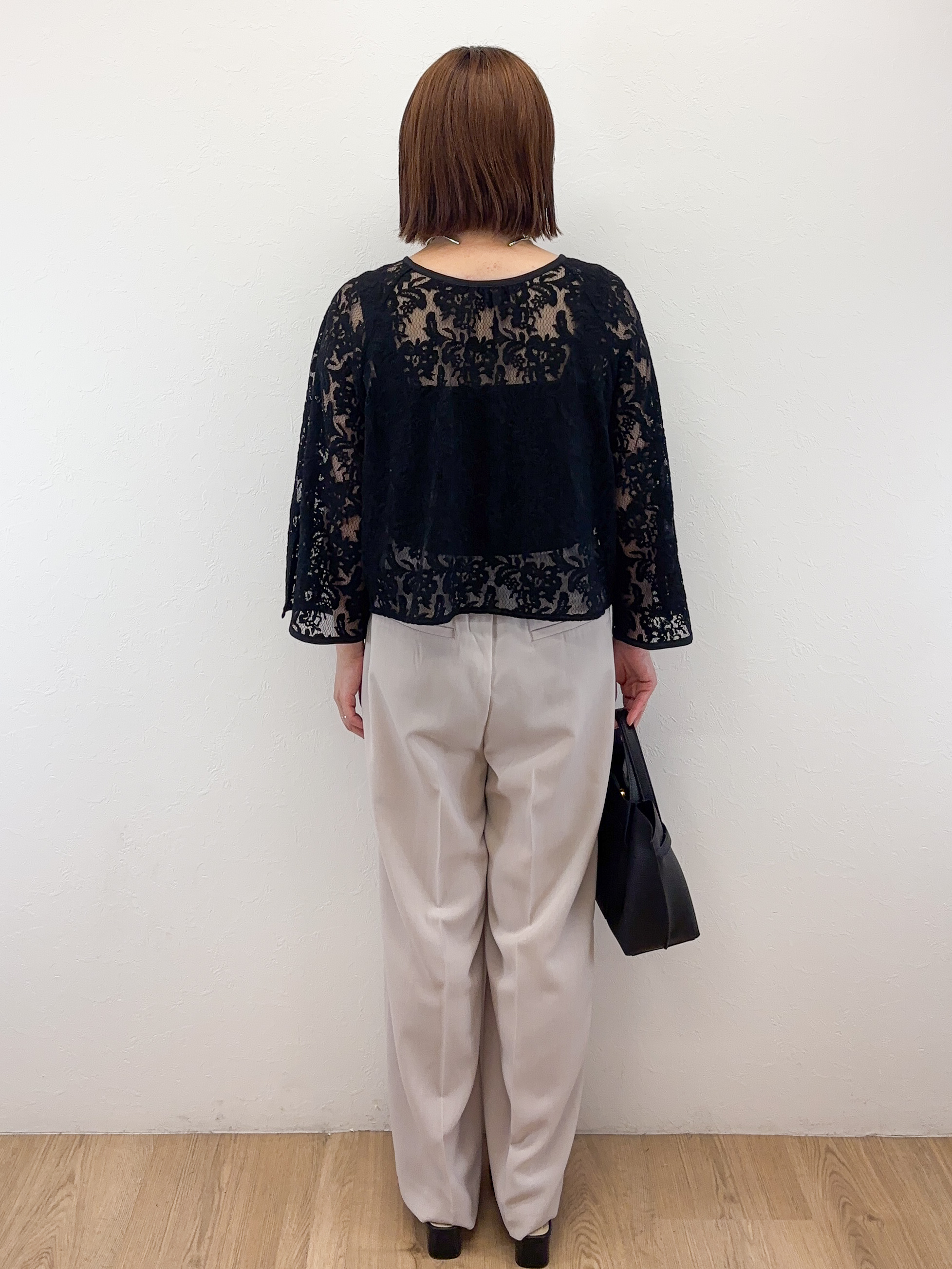 Takeさんの「OPAQUE.CLIP｜刺繍レースショートブラウス【洗える】」を使ったコーディネート