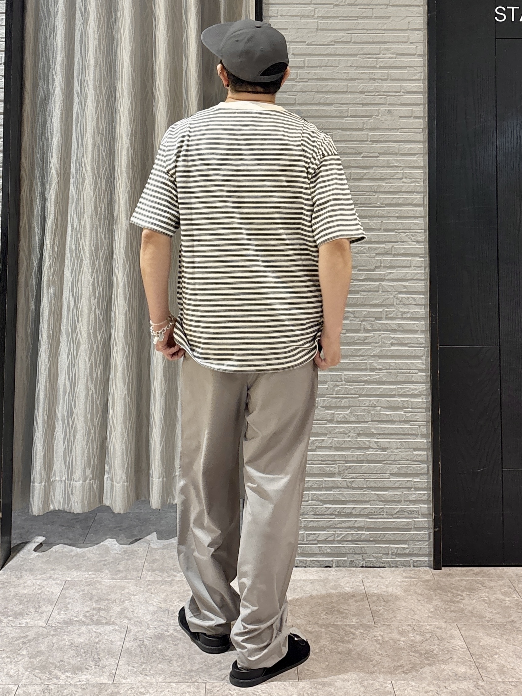 Pーyamaさんの「THE SHOP TK｜クールウェザー 半袖シャツ 接触冷感／洗濯機OK／セットアップ可」を使ったコーディネート