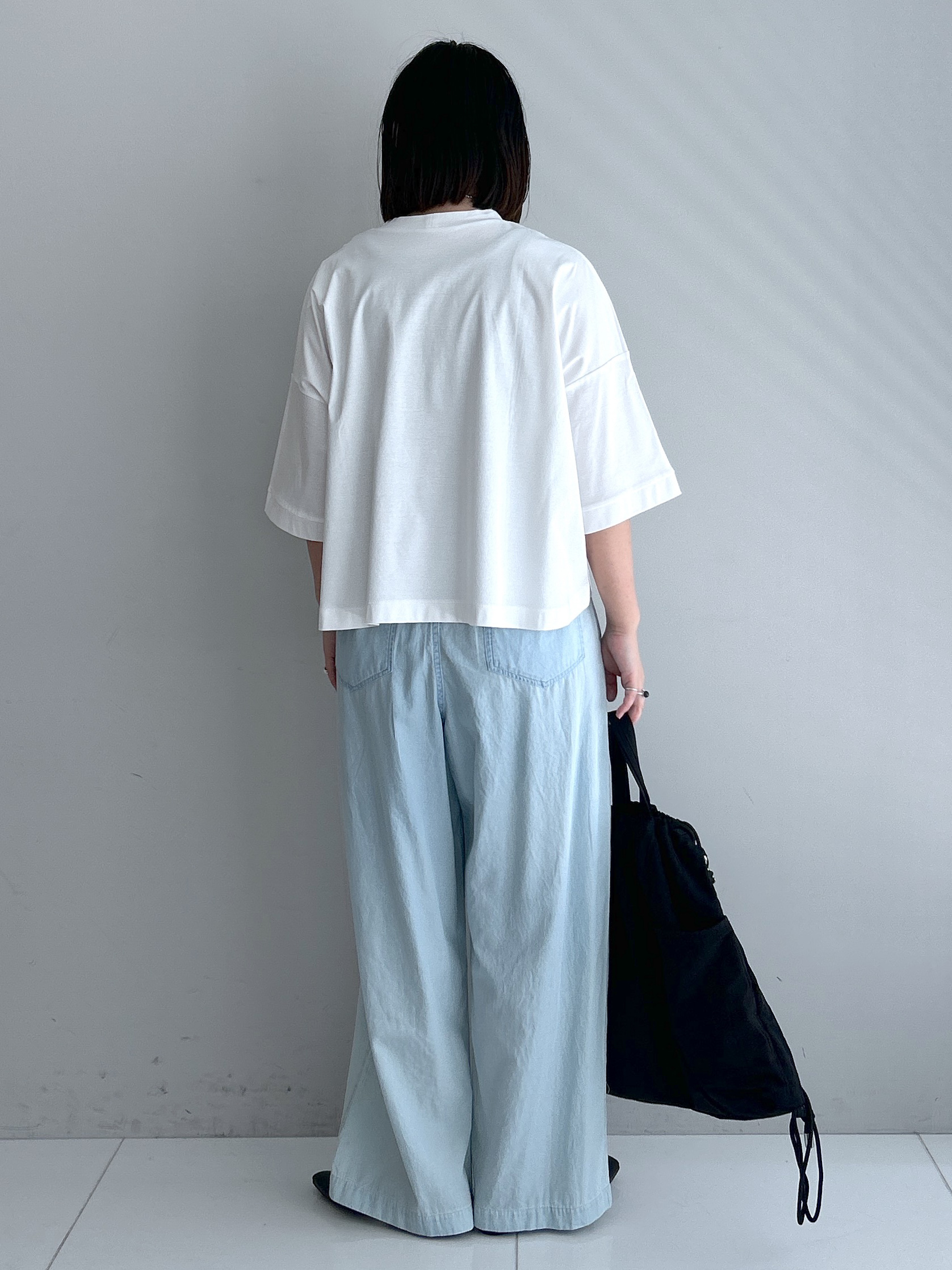 Hirokaさんの「Dessin｜【体型カバー】美光沢カットソーボクシーシルエット」を使ったコーディネート