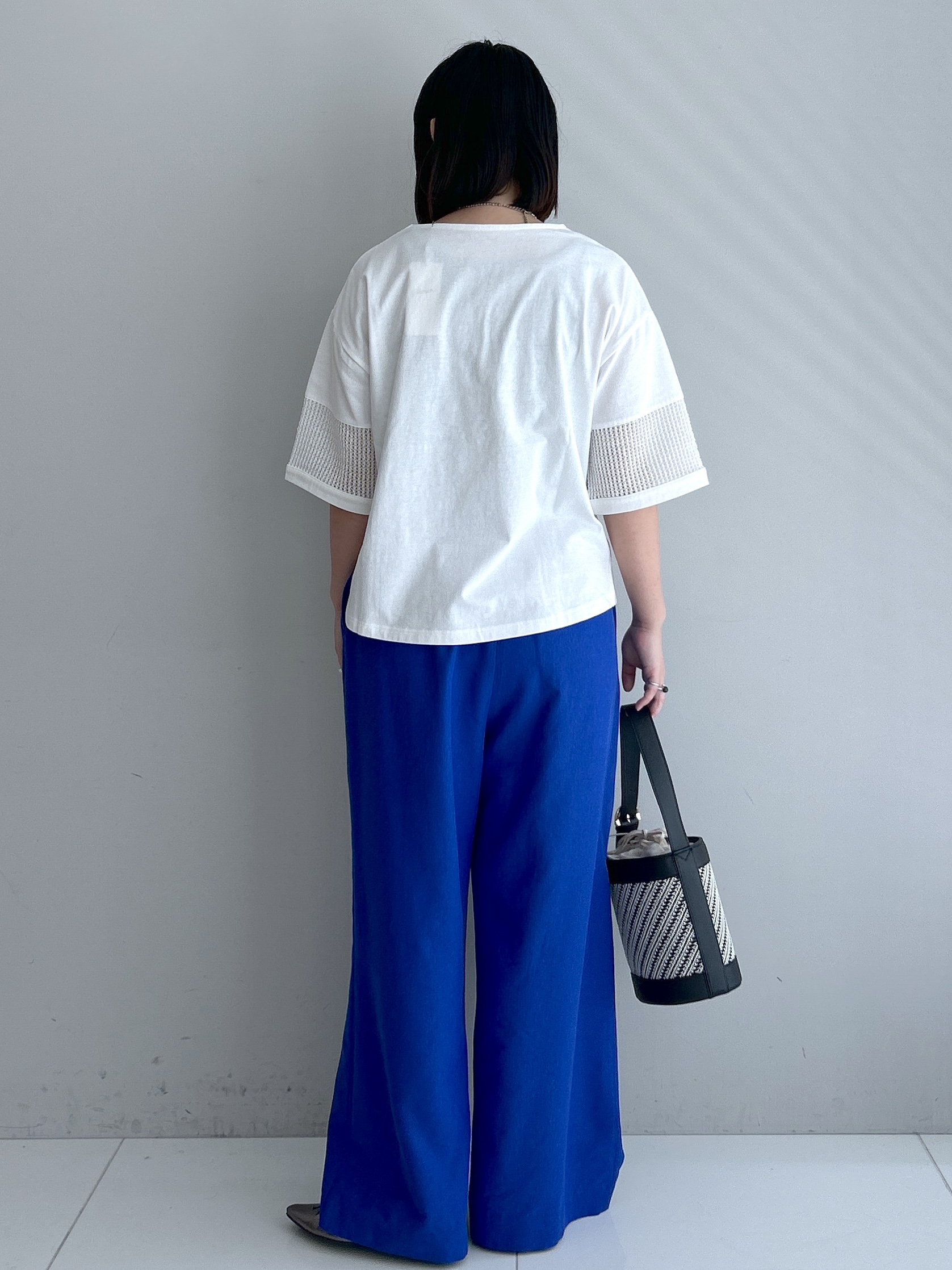 Hirokaさんの「Dessin｜【接触冷感】メッシュレーススリーブプルオーバー」を使ったコーディネート