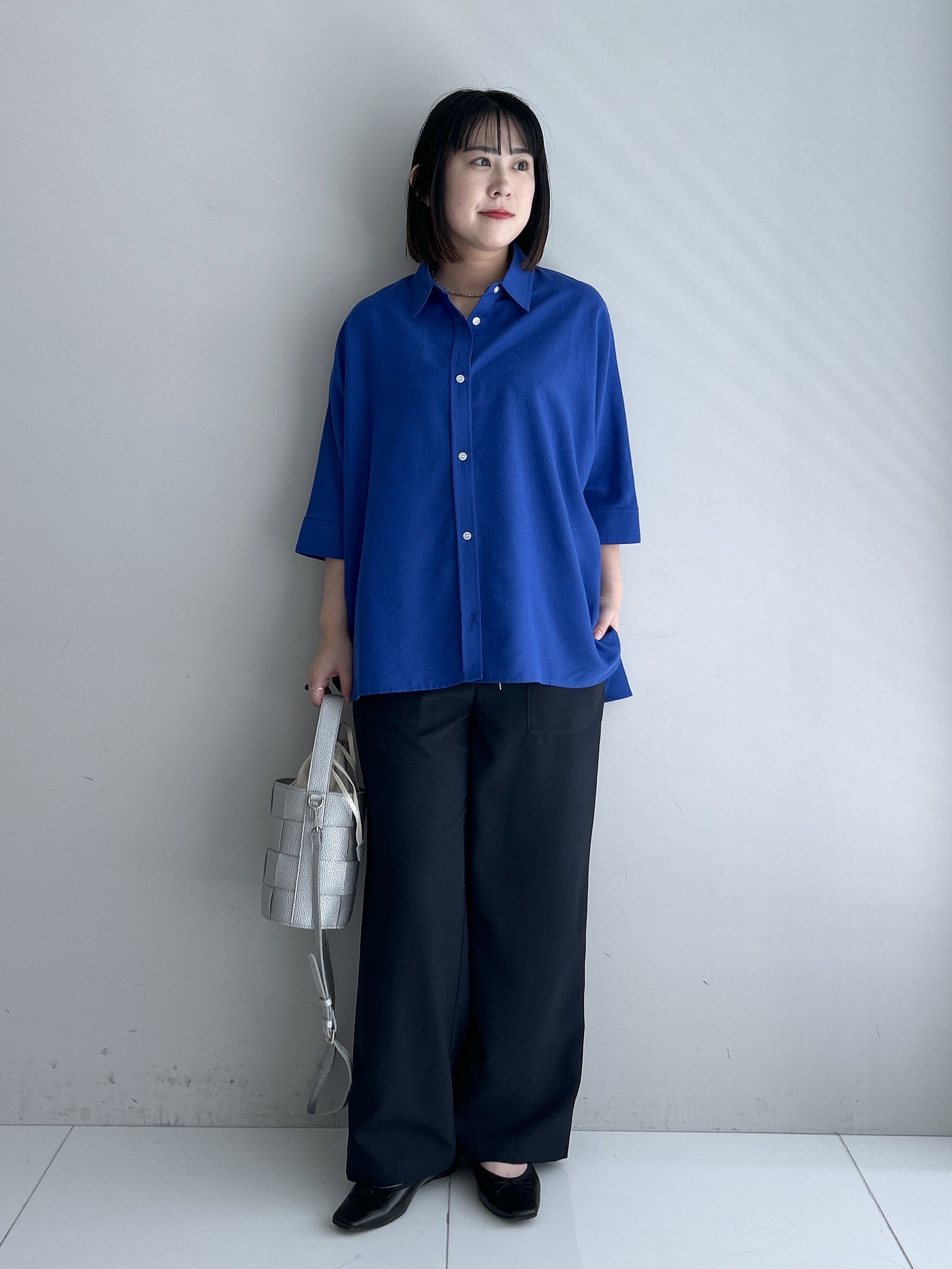Hirokaさんの「Dessin｜【セットアップ可/洗える】リネンブレンドドルマンシャツ」を使ったコーディネート