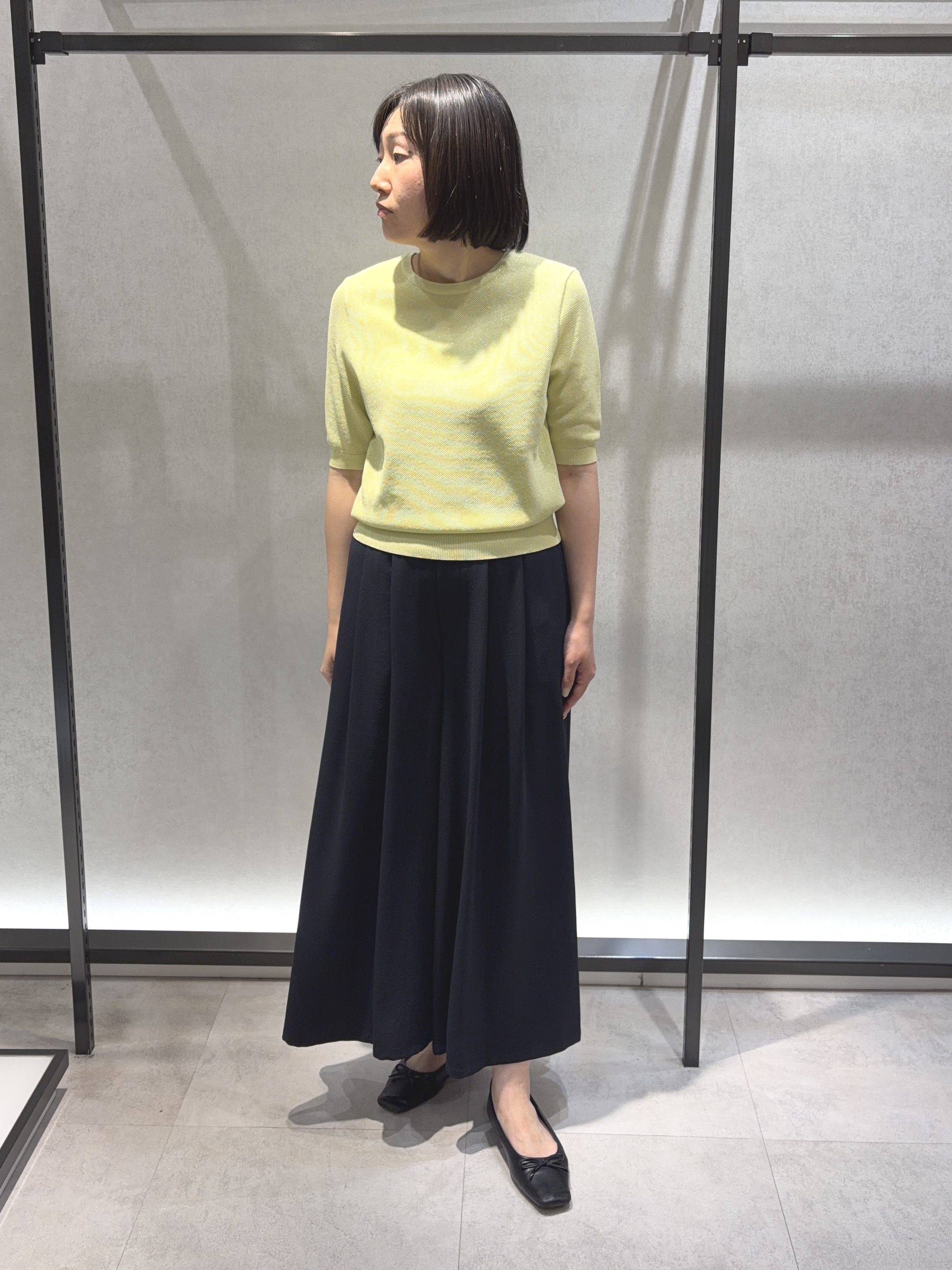 わたなべさんの「UNTITLED｜◆【アンサンブル可】ラメ混クルーネックカーディガン」を使ったコーディネート