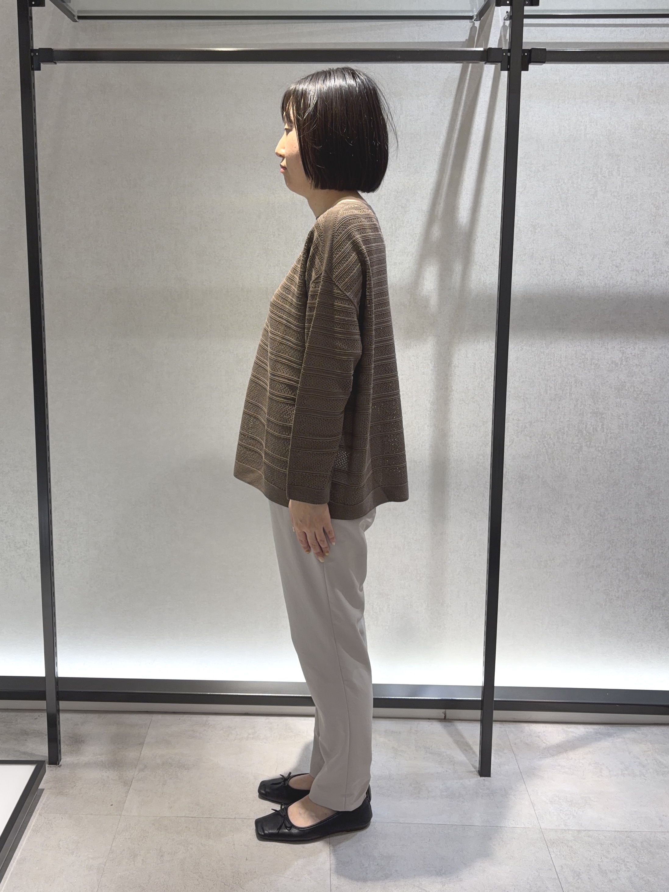 わたなべさんの「UNTITLED｜◆メッシュ柄ボーダーニット」を使ったコーディネート
