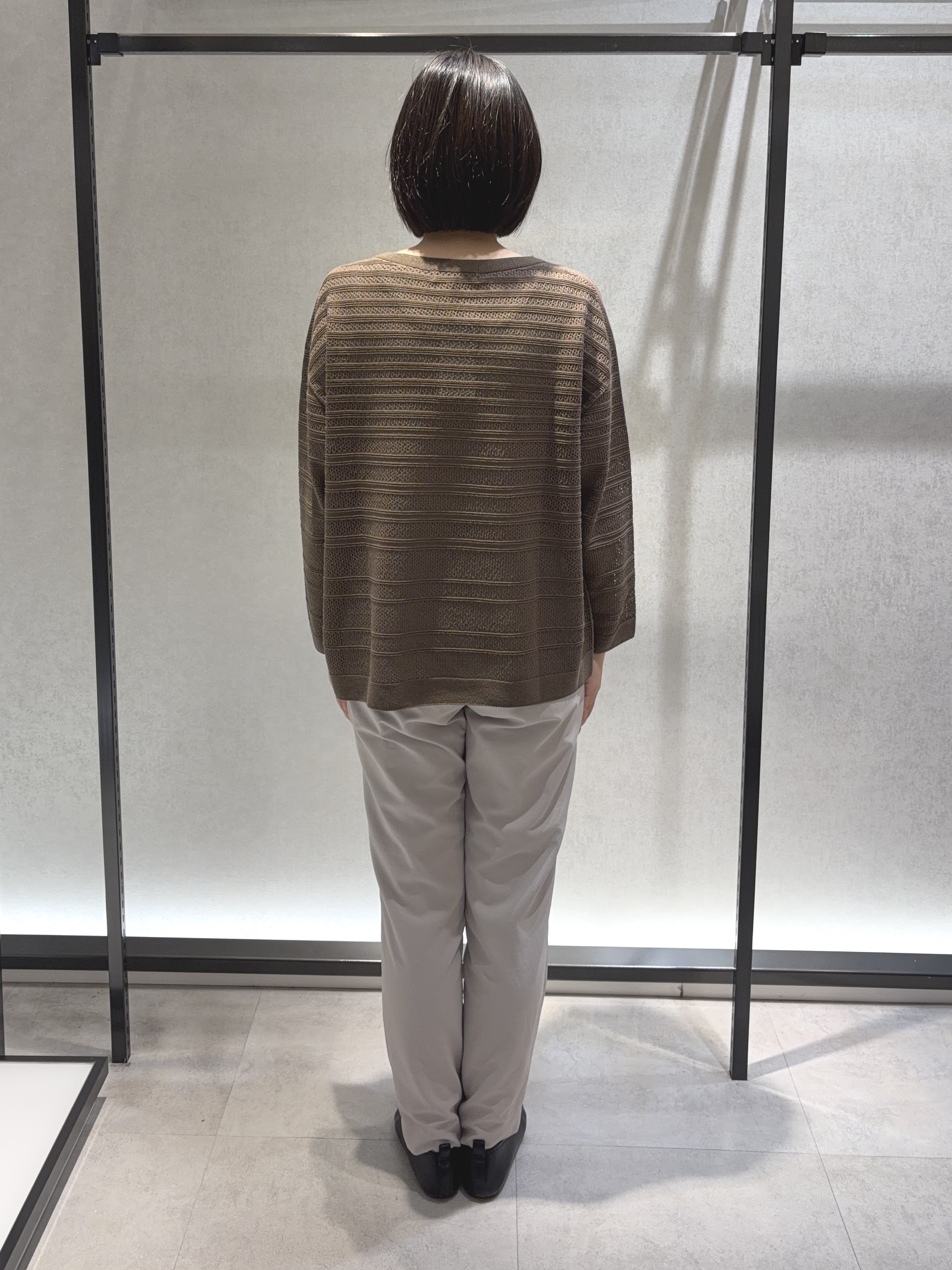 わたなべさんの「UNTITLED｜◆メッシュ柄ボーダーニット」を使ったコーディネート