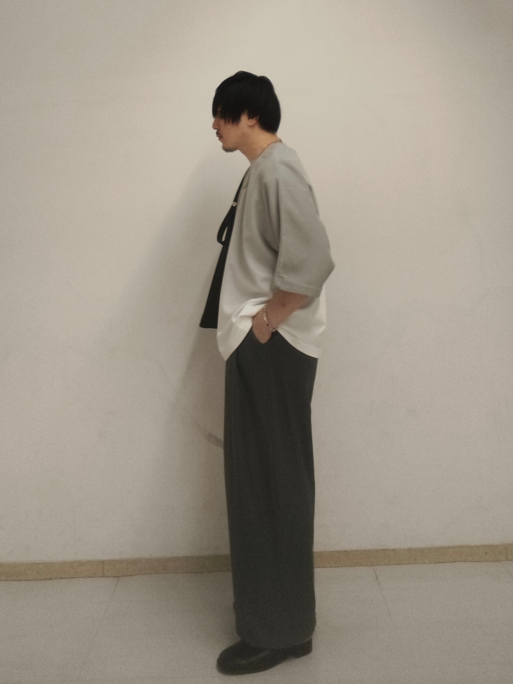 サクライさんの「tk.TAKEO KIKUCHI｜【人気商品！】グラデーションドルマンカットソー　ウォッシャブル/柔らかタッチ/ふっくら/ドルマンスリ」を使ったコーディネート