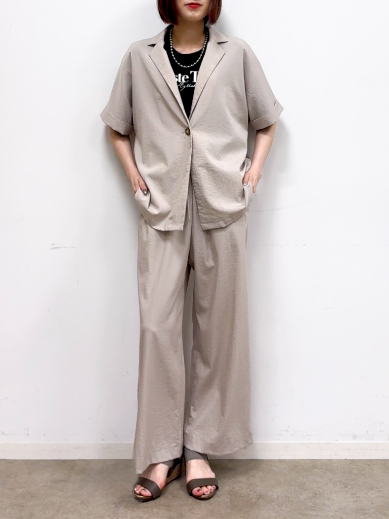 𝐜𝐡𝐢𝐤𝐚さんの「SHOO･LA･RUE｜【高レビュー/洗濯機可/セットアップ可】軽凛(かろりん) 半袖ジャケット」を使ったコーディネート