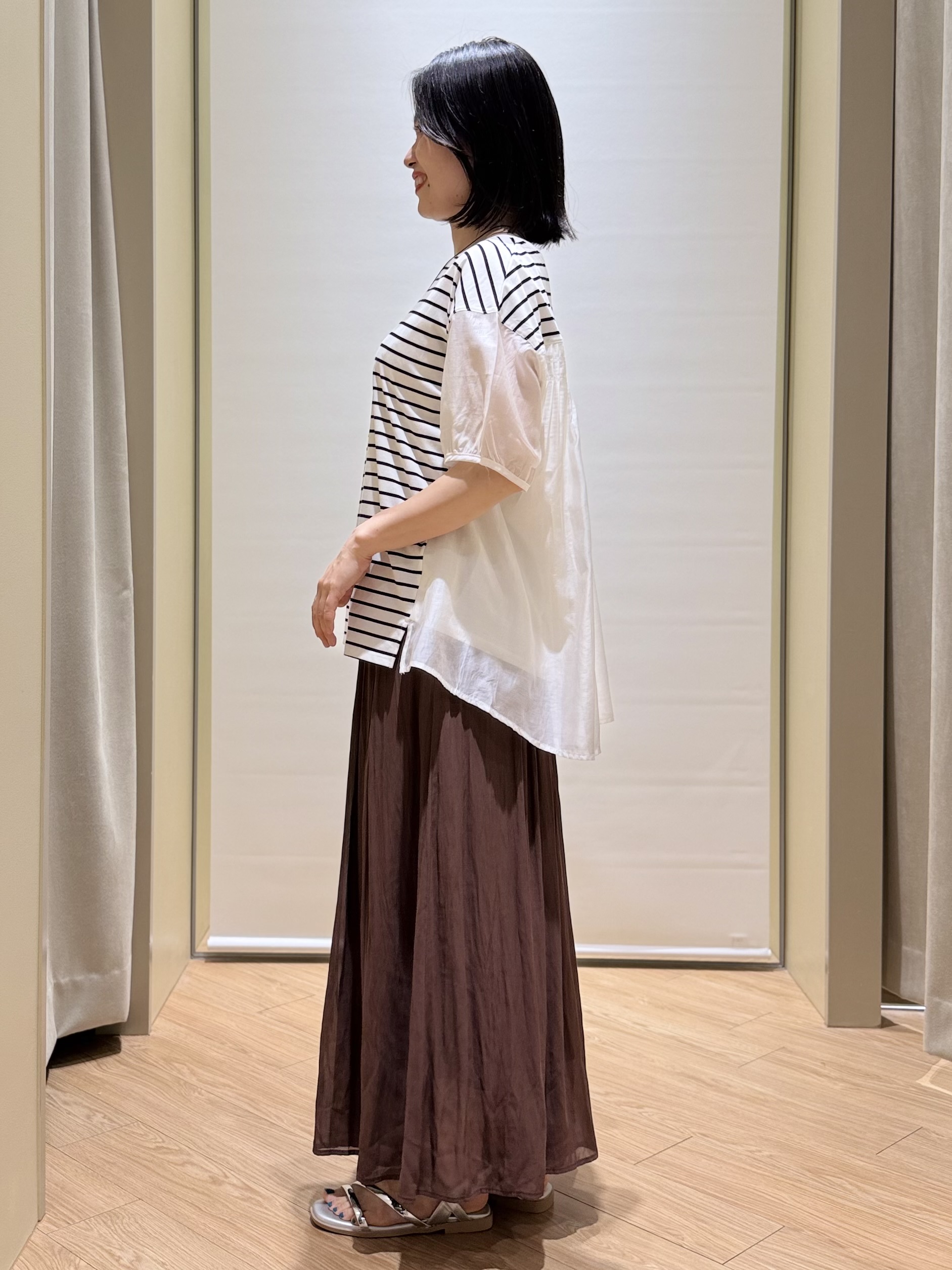 あんりさんの「grove｜【UVカット】体型カバー叶う、バックプリーツTシャツ」を使ったコーディネート