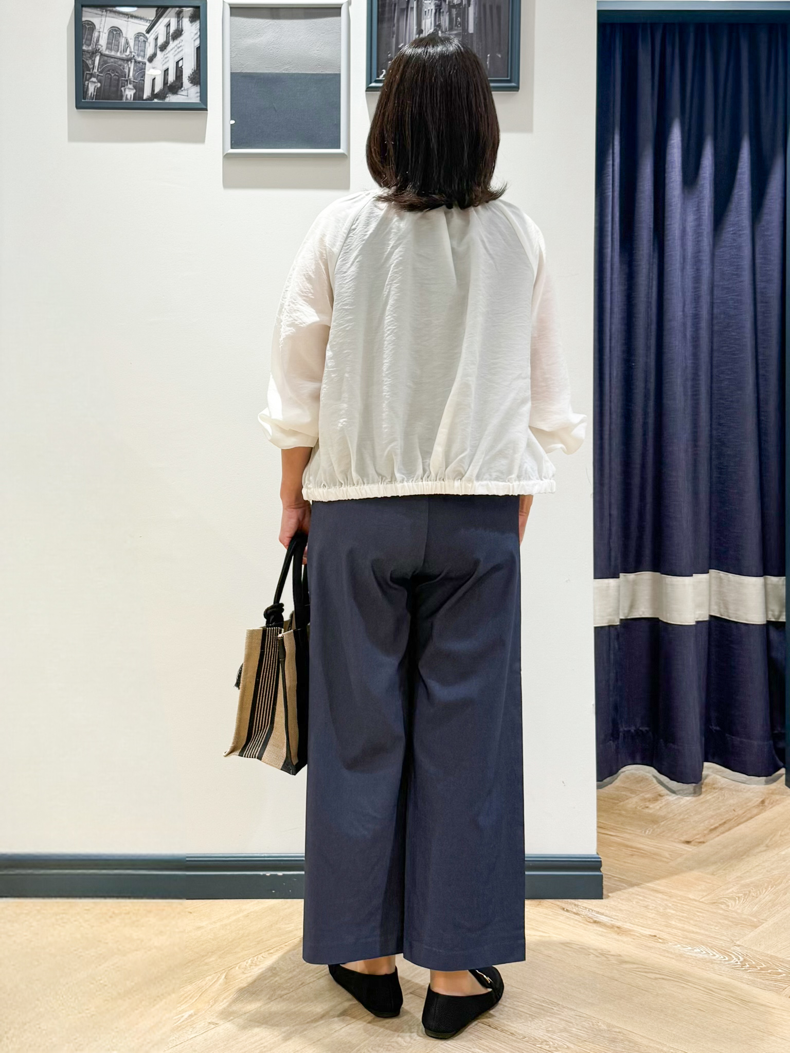 Lilyさんの「grove｜気温調整にも◎ブラウス感覚で羽織れるシアーブルゾン」を使ったコーディネート