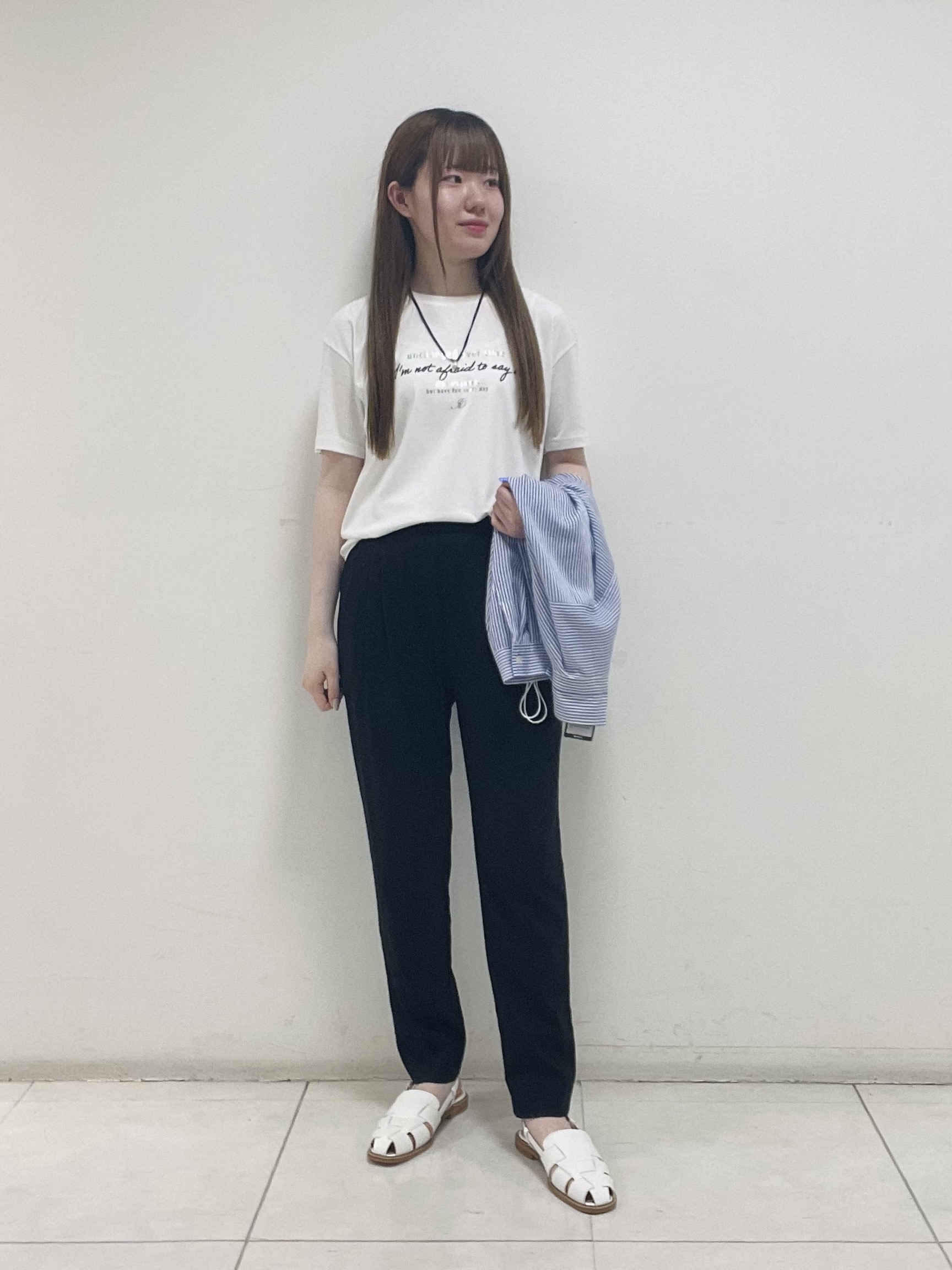 mさんの「INDIVI｜【洗える／アンサンブル可能】シアーストライプカーディガン」を使ったコーディネート