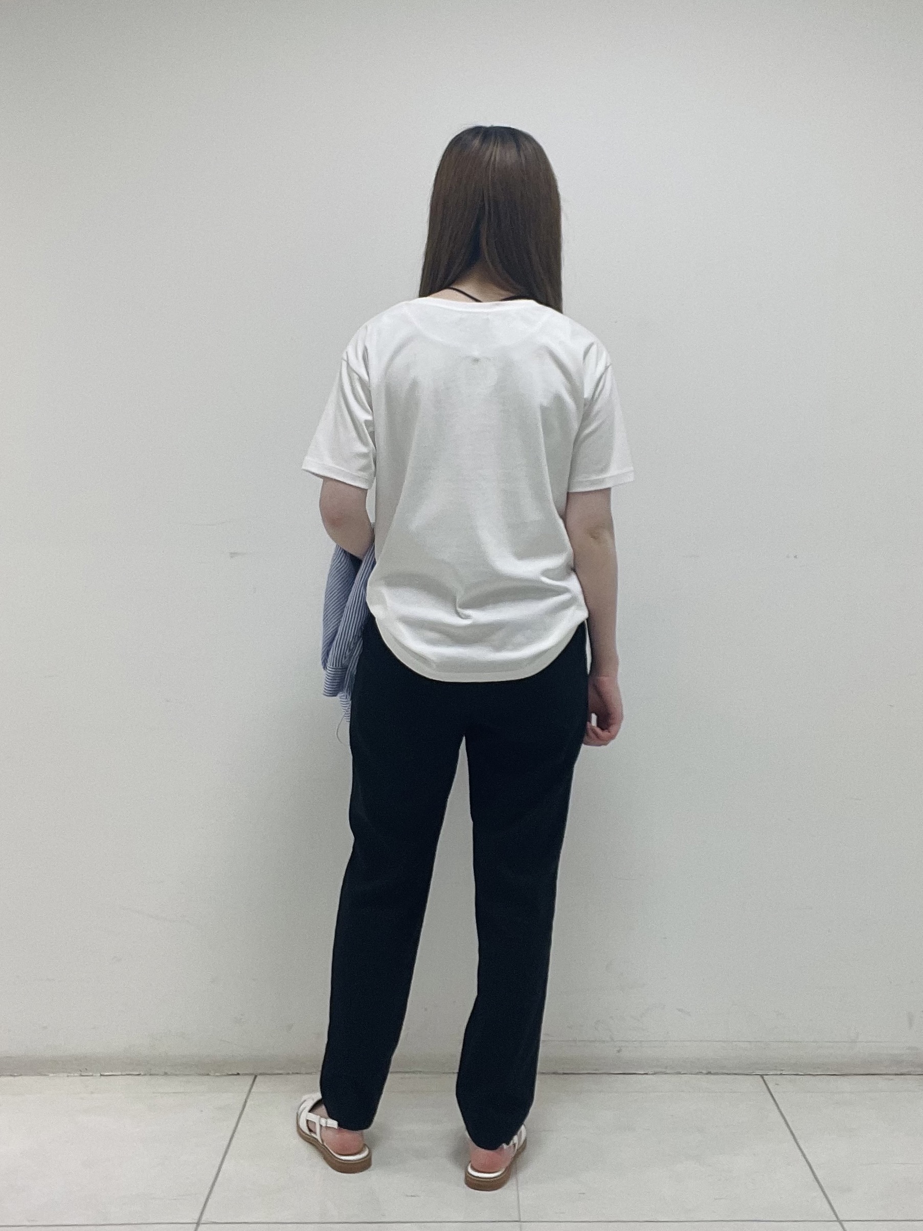 mさんの「INDIVI｜【洗える／アンサンブル可能】シアーストライプカーディガン」を使ったコーディネート