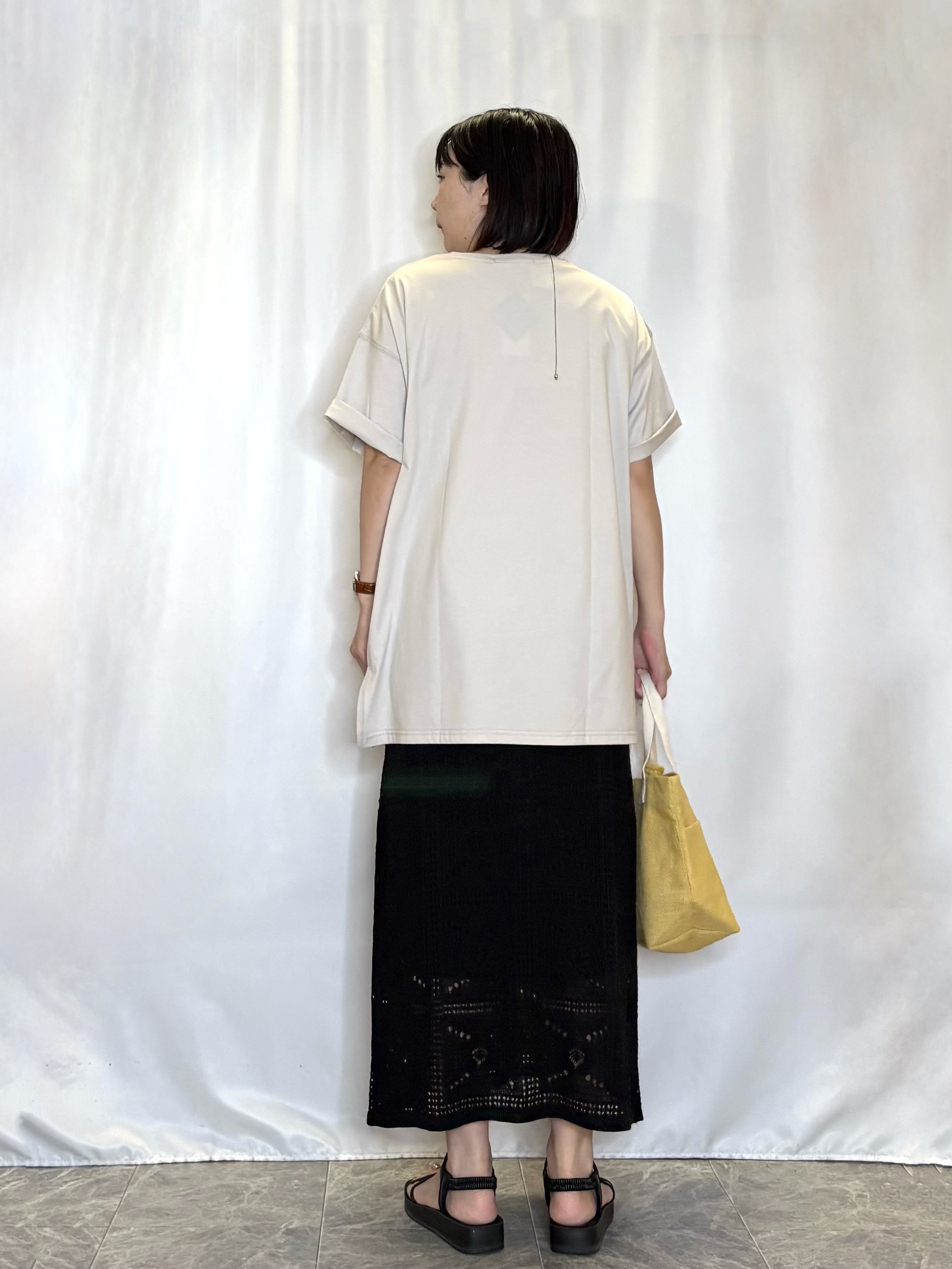 ネリさんの「SHOO･LA･RUE｜【体型カバー】ゆるっとBIGアソートTシャツ」を使ったコーディネート