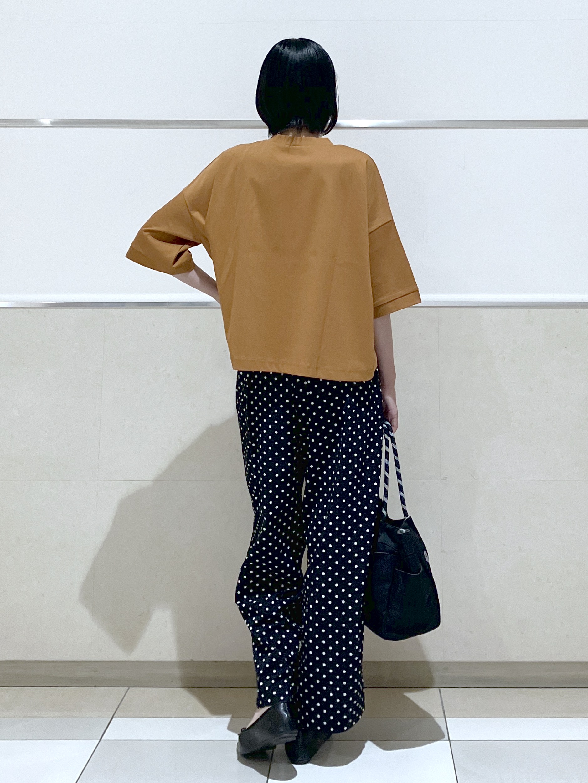 eriko さんの「Dessin｜【体型カバー】美光沢カットソーボクシーシルエット」を使ったコーディネート