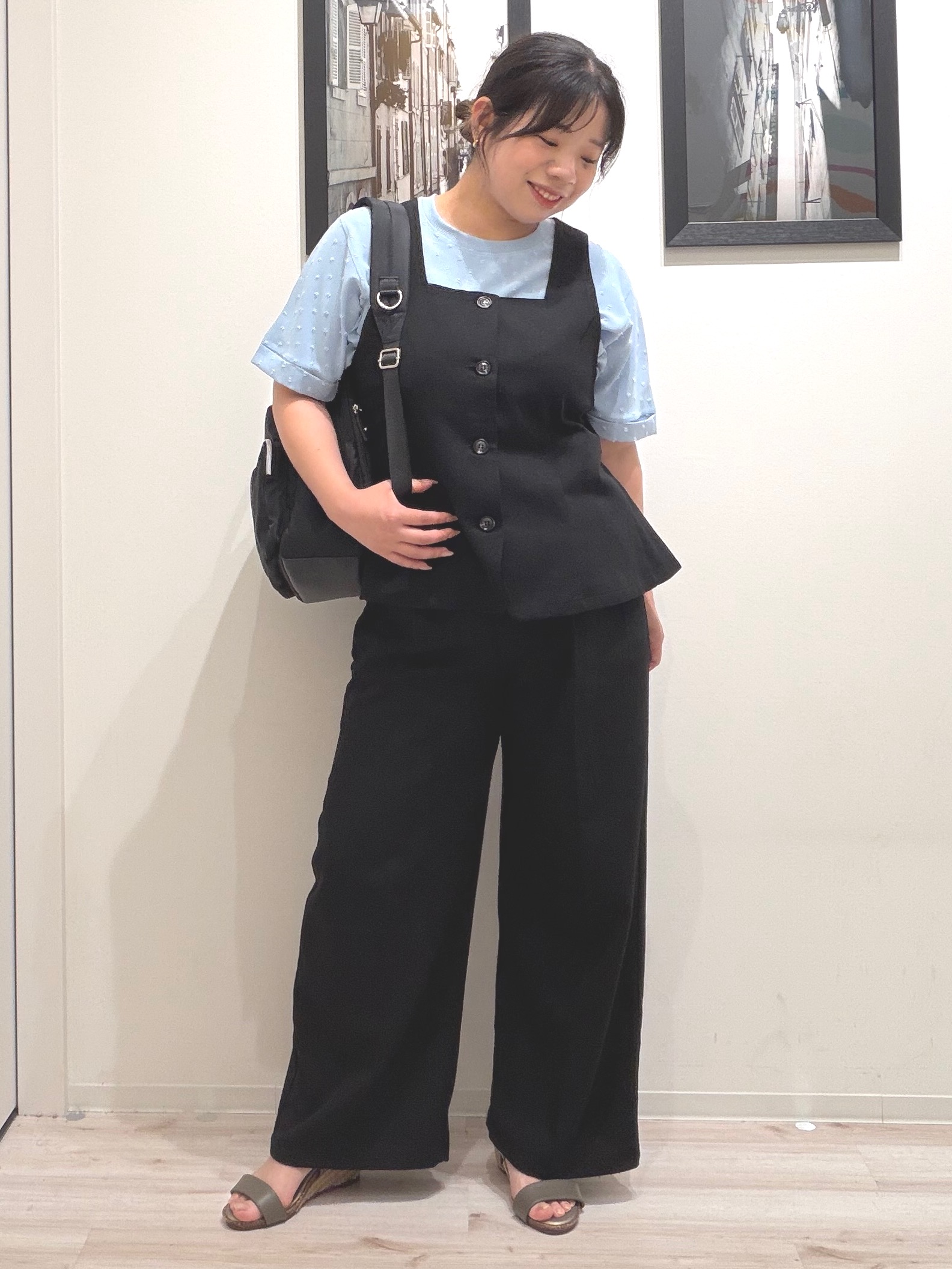 まちゃんなちゃんさんの「SHOO･LA･RUE｜【洗濯後しわになりにくい/体型カバー】ドビードットで上品に ドルマントップス」を使ったコーディネート