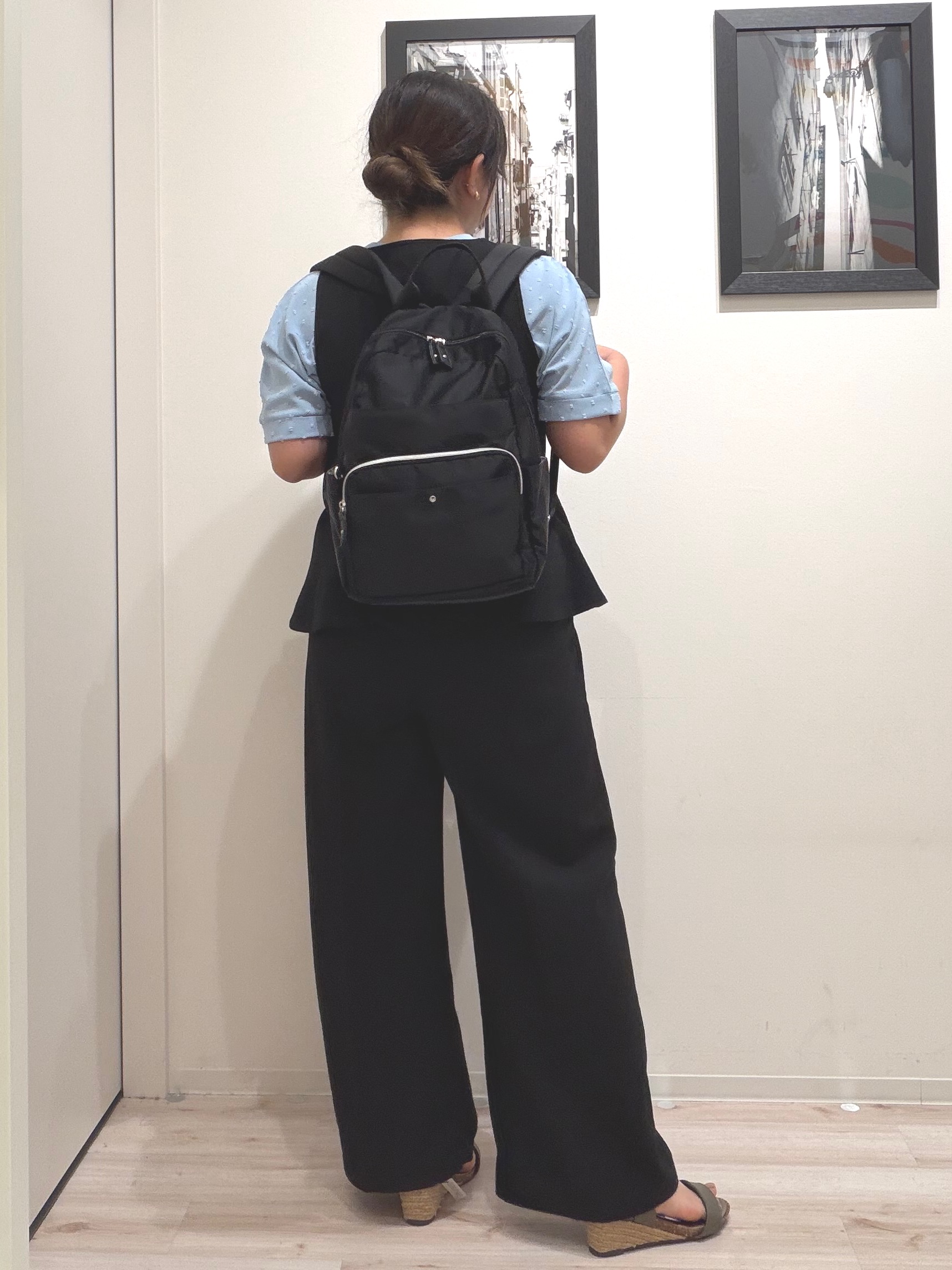 まちゃんなちゃんさんの「SHOO･LA･RUE｜【洗濯後しわになりにくい/体型カバー】ドビードットで上品に ドルマントップス」を使ったコーディネート