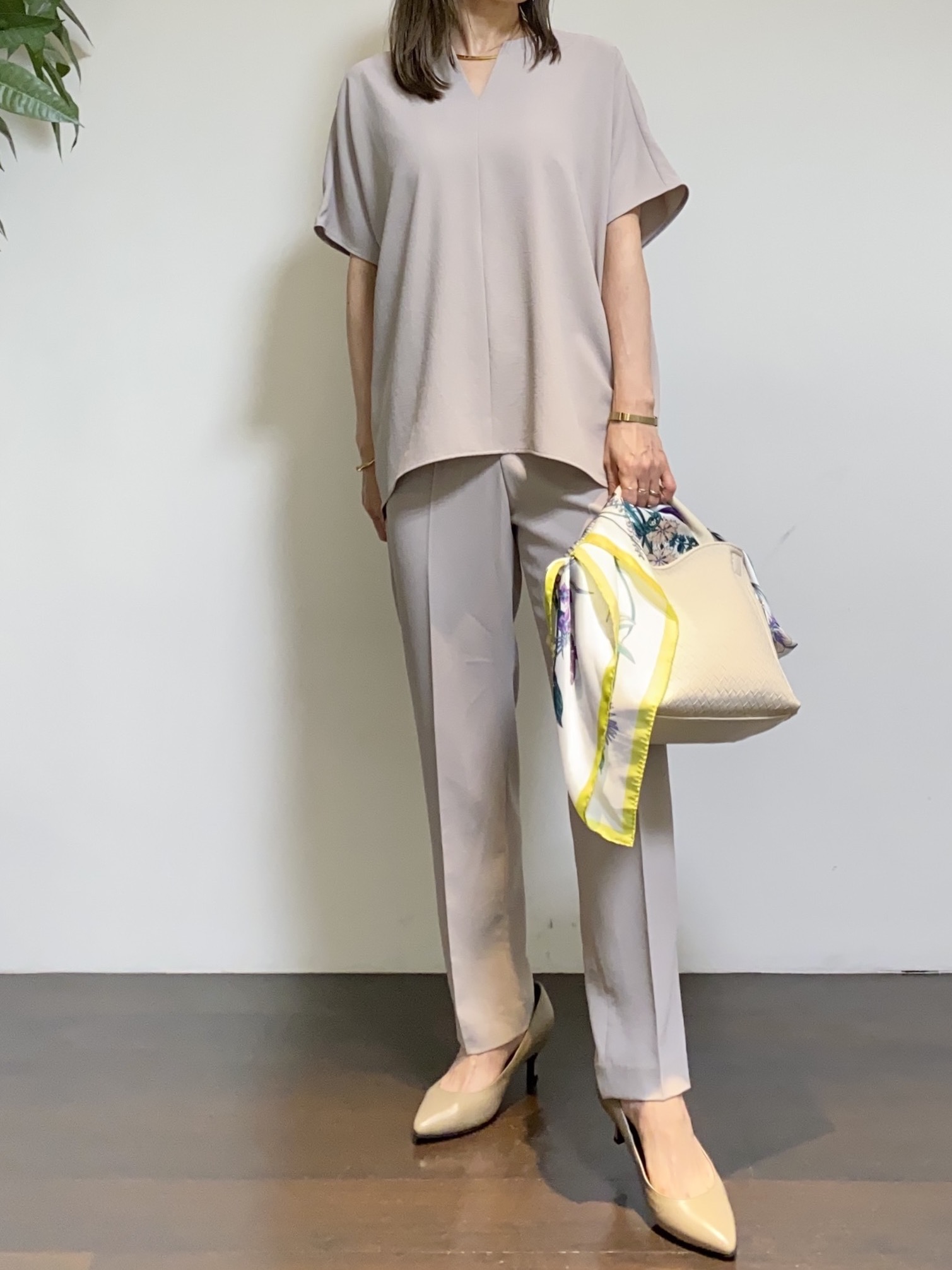 tomoさんの「UNTITLED｜【接触冷感/UVカット/遮熱機能】フライスジャージカーディガン」を使ったコーディネート