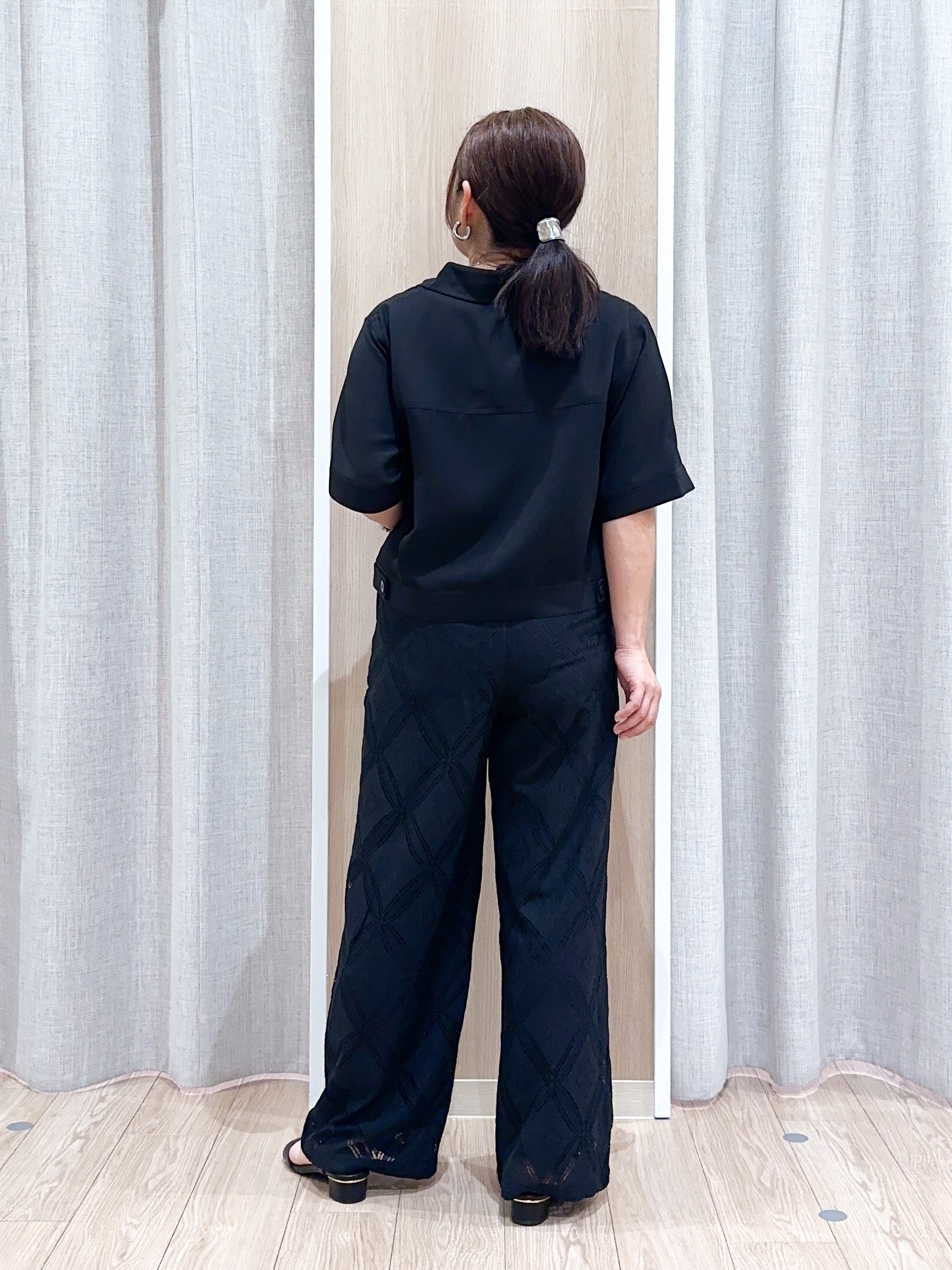 naoさんの「grove｜【吸水速乾・通気性・洗える】衿付きハーフジャケット」を使ったコーディネート