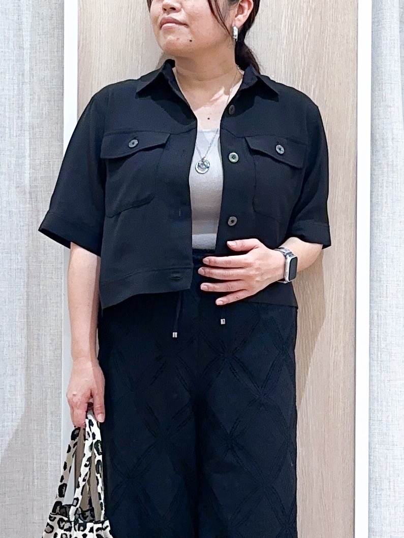 naoさんの「grove｜【吸水速乾・通気性・洗える】衿付きハーフジャケット」を使ったコーディネート