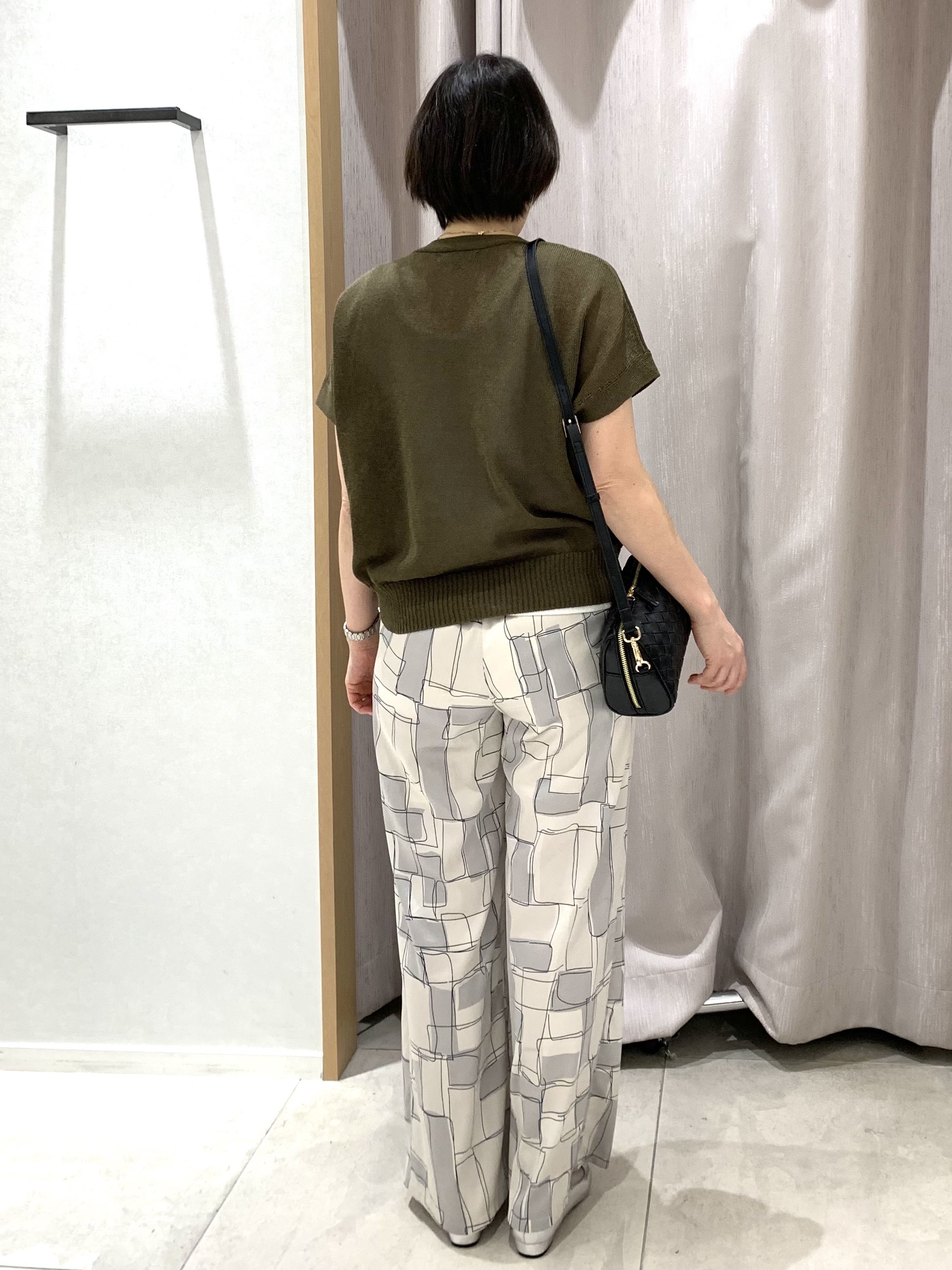ちーさんの「UNTITLED｜【洗える/清涼感】ドライタッチスリーブレスカーディガン」を使ったコーディネート
