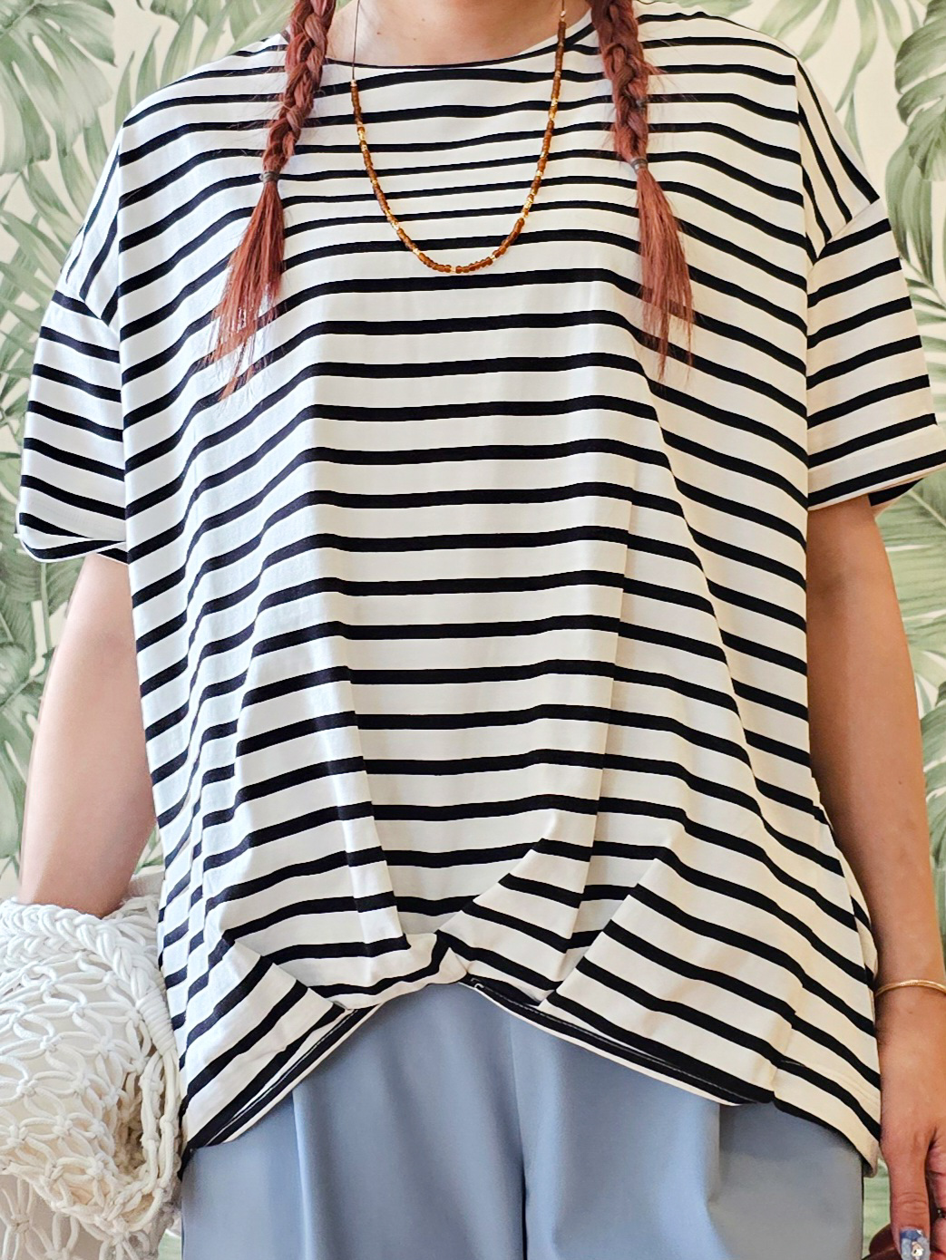 ゆゆさんの「SHOO･LA･RUE｜【体型カバー/S-LL/洗濯機可】インせず決まる フロントタックデザインTシャツ」を使ったコーディネート