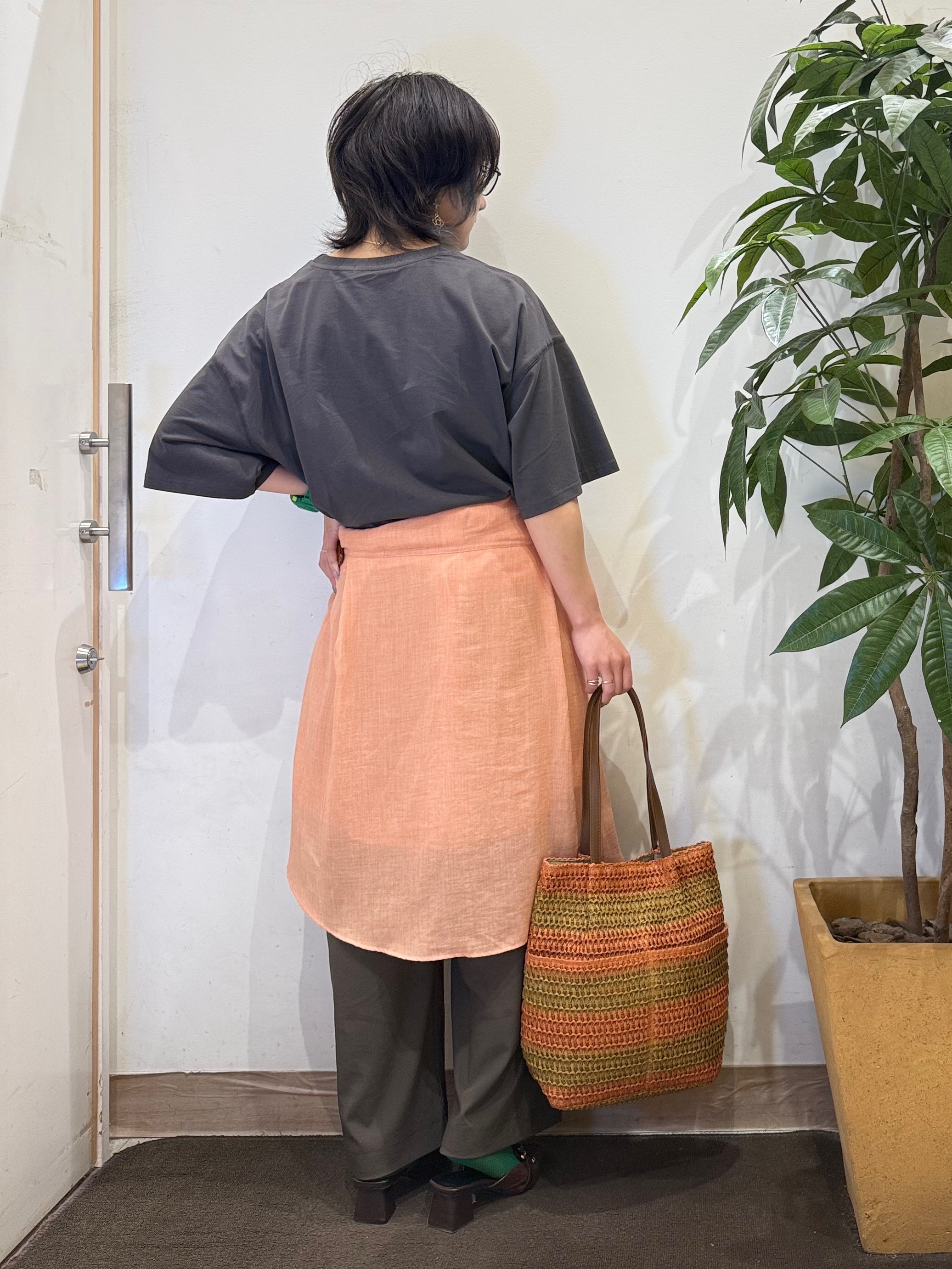 misakiさんの「SHOO･LA･RUE｜【体型カバー】ゆるっとBIGアソートTシャツ」を使ったコーディネート
