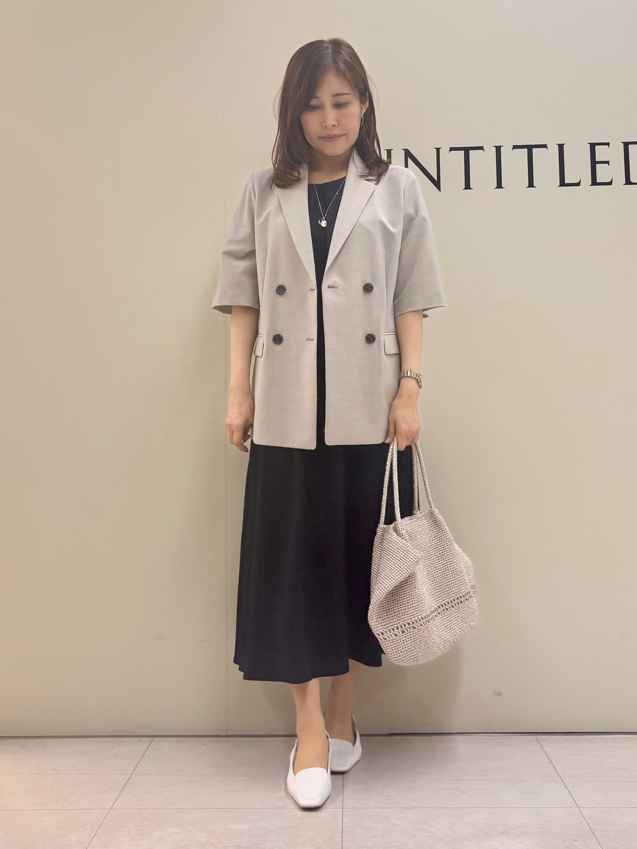 Sakaiさんの「UNTITLED｜【セットアップ可/UVカット/前後2WAY】リラクシーフレンチスリーブブラウス」を使ったコーディネート