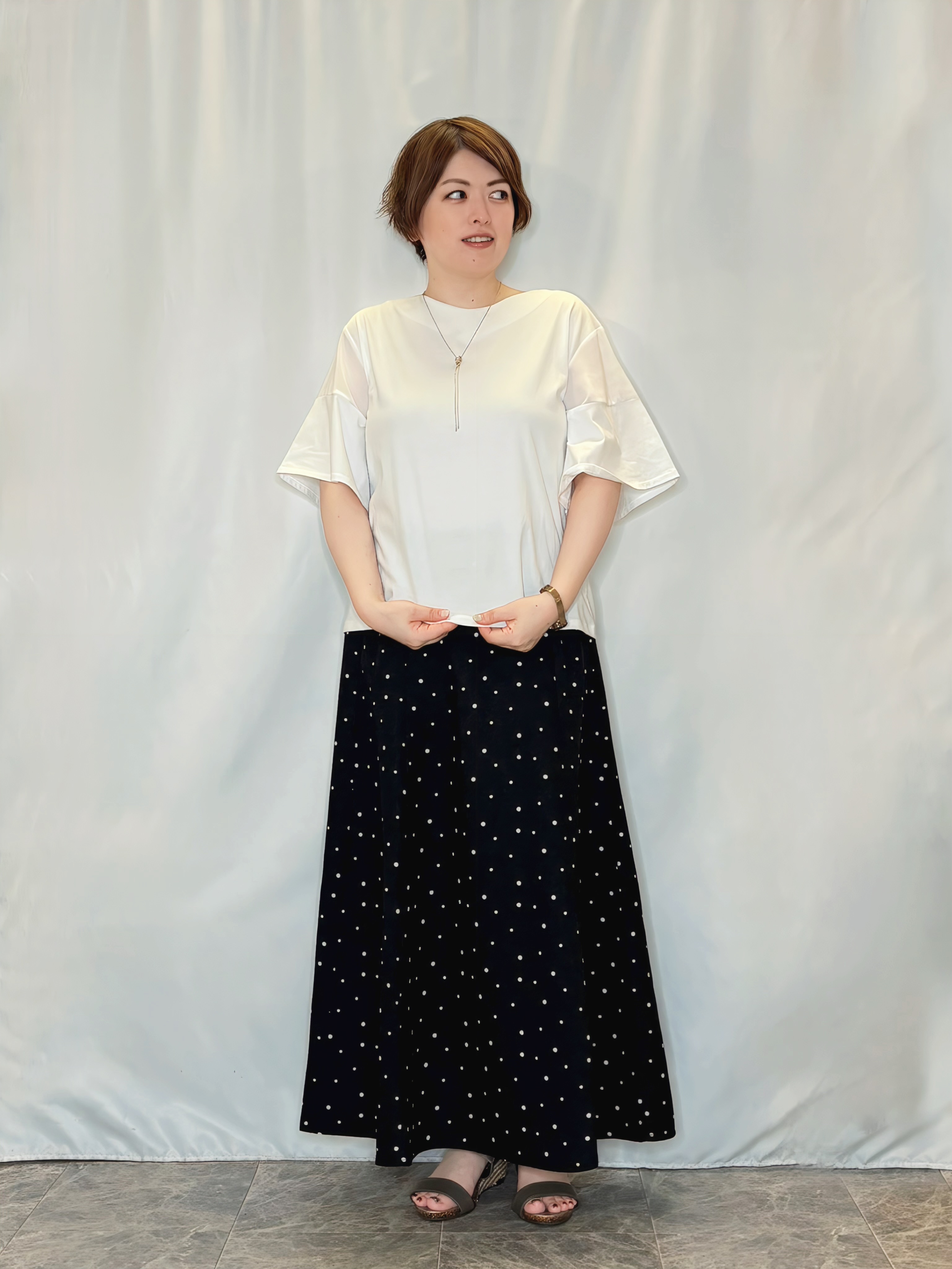 たみさんの「SHOO･LA･RUE｜【洗濯機可/S-LL】オンにもオフにも マルチに使えるボタンレスカーディガン」を使ったコーディネート