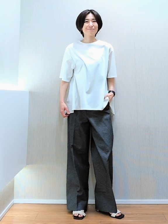 ミズタさんの「UNTITLED｜【洗える/Tシャツ】異素材ドッキングプルオーバー」を使ったコーディネート