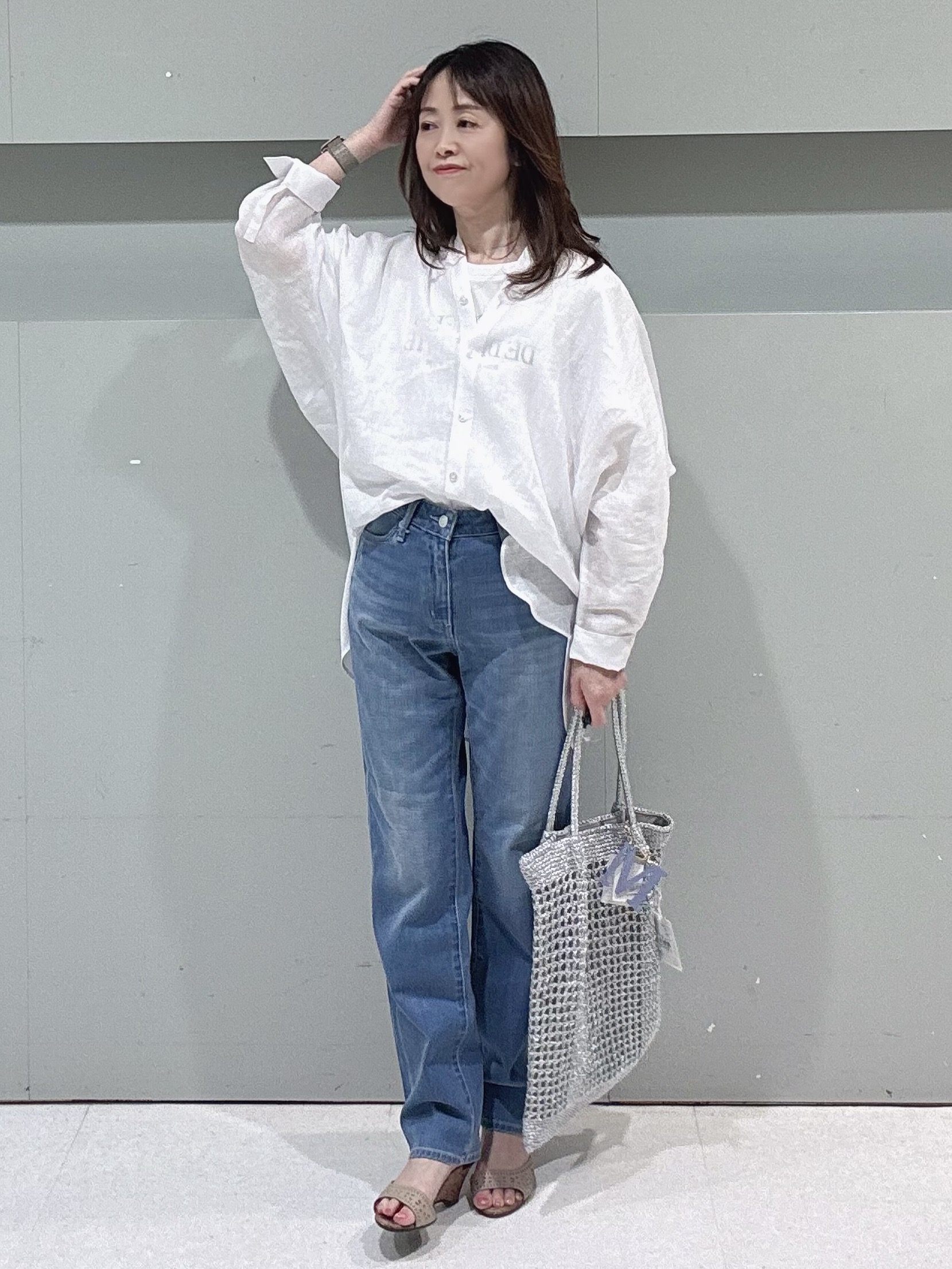 makiさんの「UNTITLED｜【麻100】リネンドルマンシャツ」を使ったコーディネート