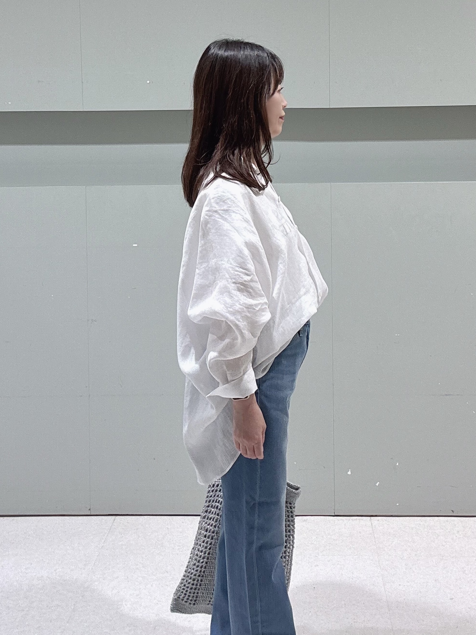 makiさんの「UNTITLED｜【麻100】リネンドルマンシャツ」を使ったコーディネート