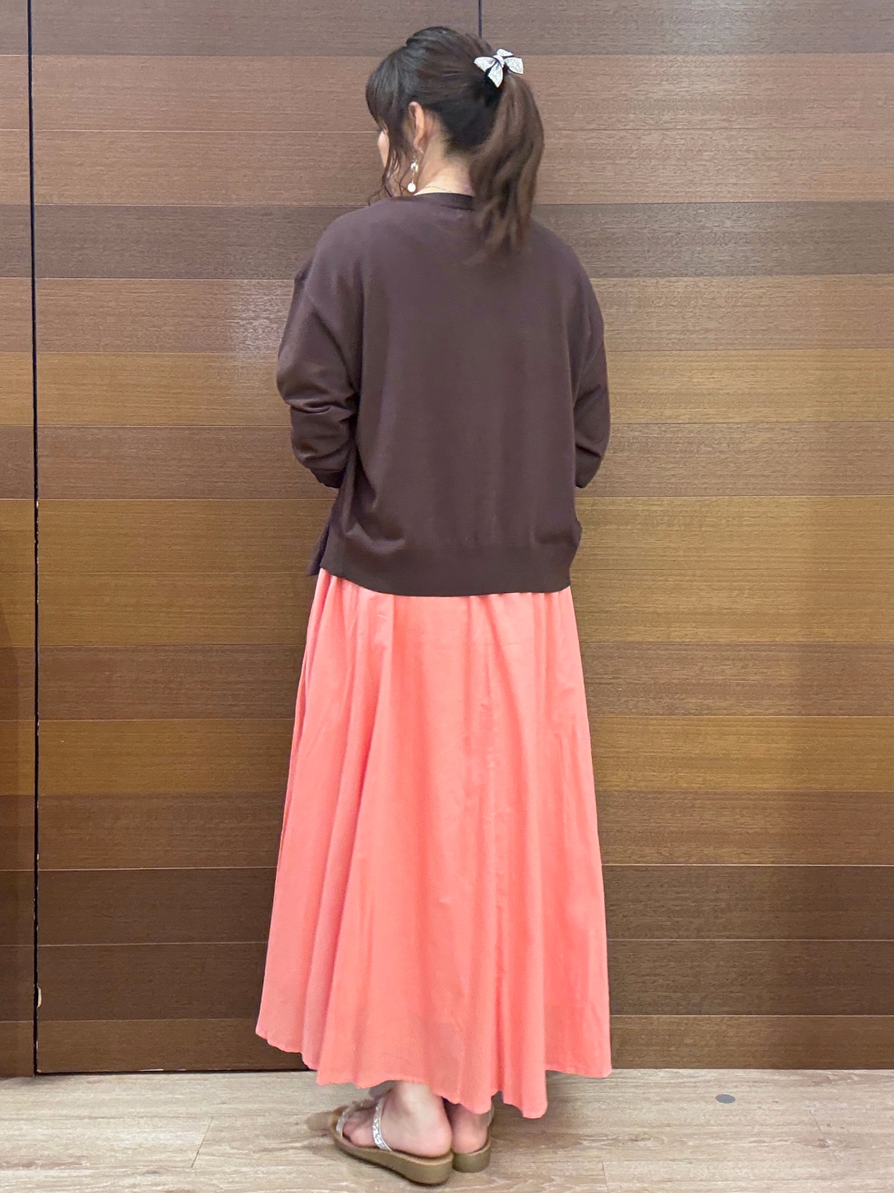 maichiさんの「OPAQUE.CLIP｜【UV／接触冷感】Vネックリラクシーニットカーディガン《洗濯機OK／抗ピル》」を使ったコーディネート