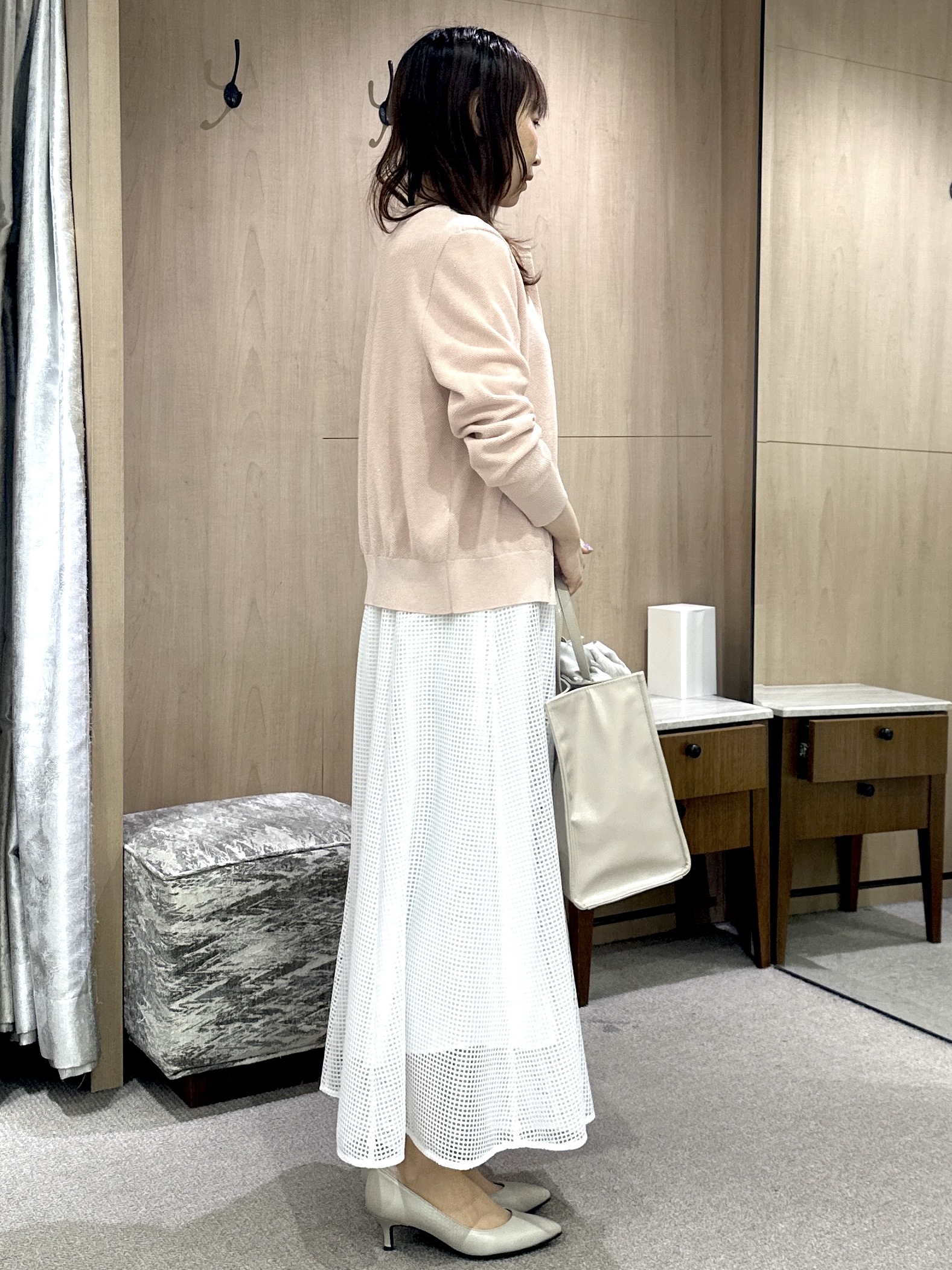 Miwaさんの「UNTITLED｜◆【アンサンブル可】ラメ混クルーネックカーディガン」を使ったコーディネート