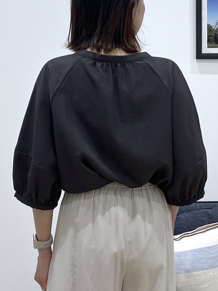 canaさんの「Dessin｜【洗える】スキッパーライトブラウス」を使ったコーディネート