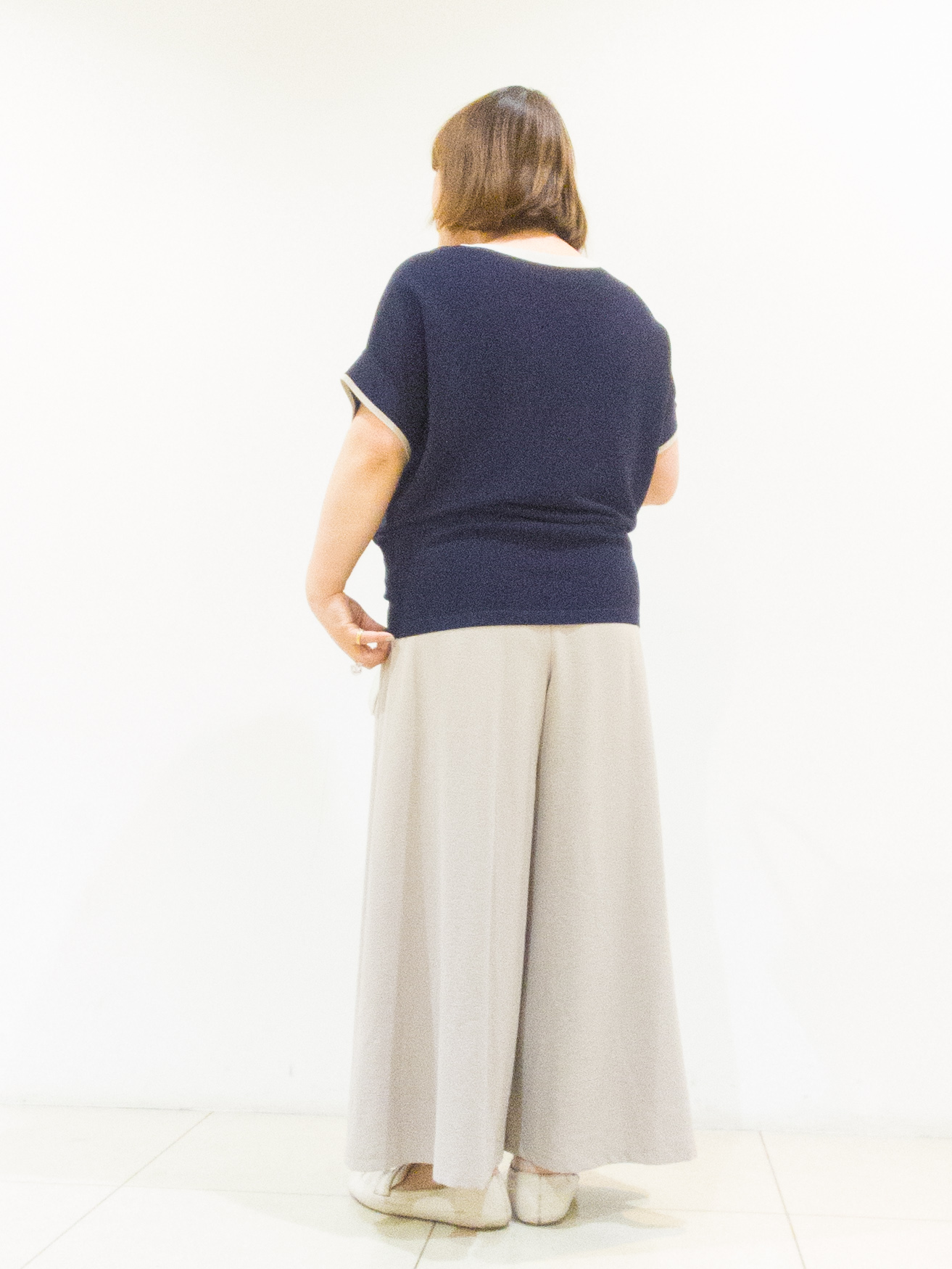 takedaさんの「UNTITLED｜【11色展開/体型カバー】前後2WAYフレンチスリーブニット」を使ったコーディネート