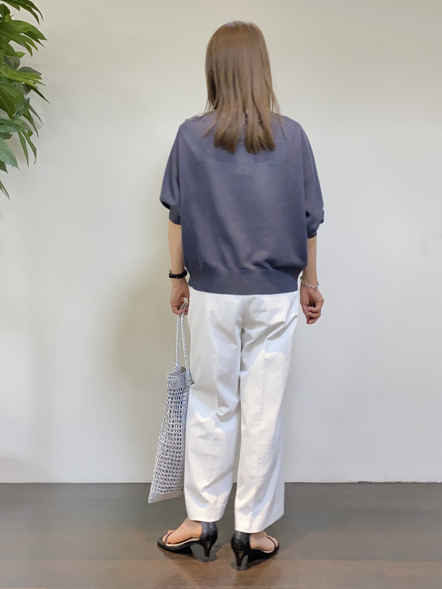 tomoさんの「UNTITLED｜【アンサンブル可/シアー】リネンエステルカーディガン」を使ったコーディネート