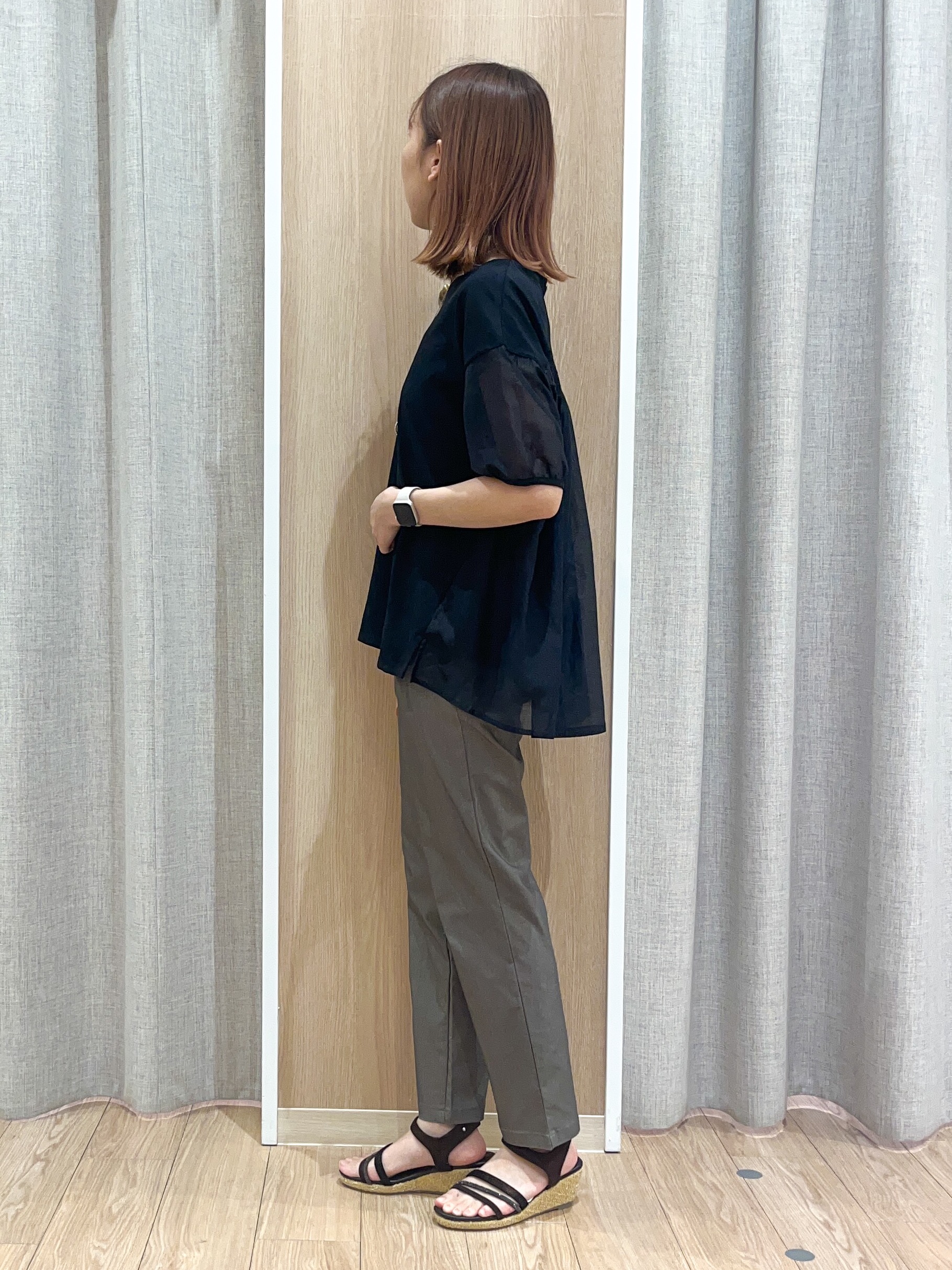 みーちゃんさんの「grove｜【UVカット】体型カバー叶う、バックプリーツTシャツ」を使ったコーディネート