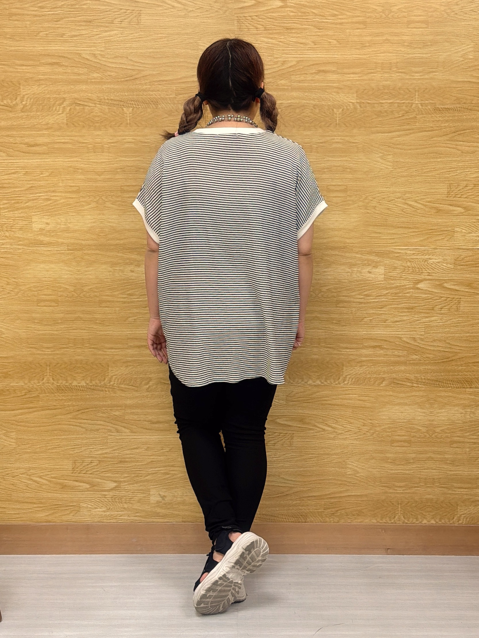 ぁむさんの「SHOO･LA･RUE｜【洗濯機可】ぽこぽこさらさら アソートTシャツ」を使ったコーディネート