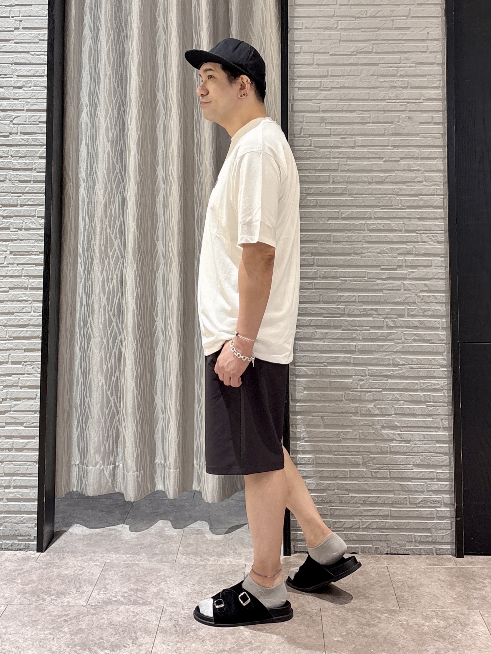 Pーyamaさんの「THE SHOP TK｜クールウェザー 半袖シャツ 接触冷感／洗濯機OK／セットアップ可」を使ったコーディネート