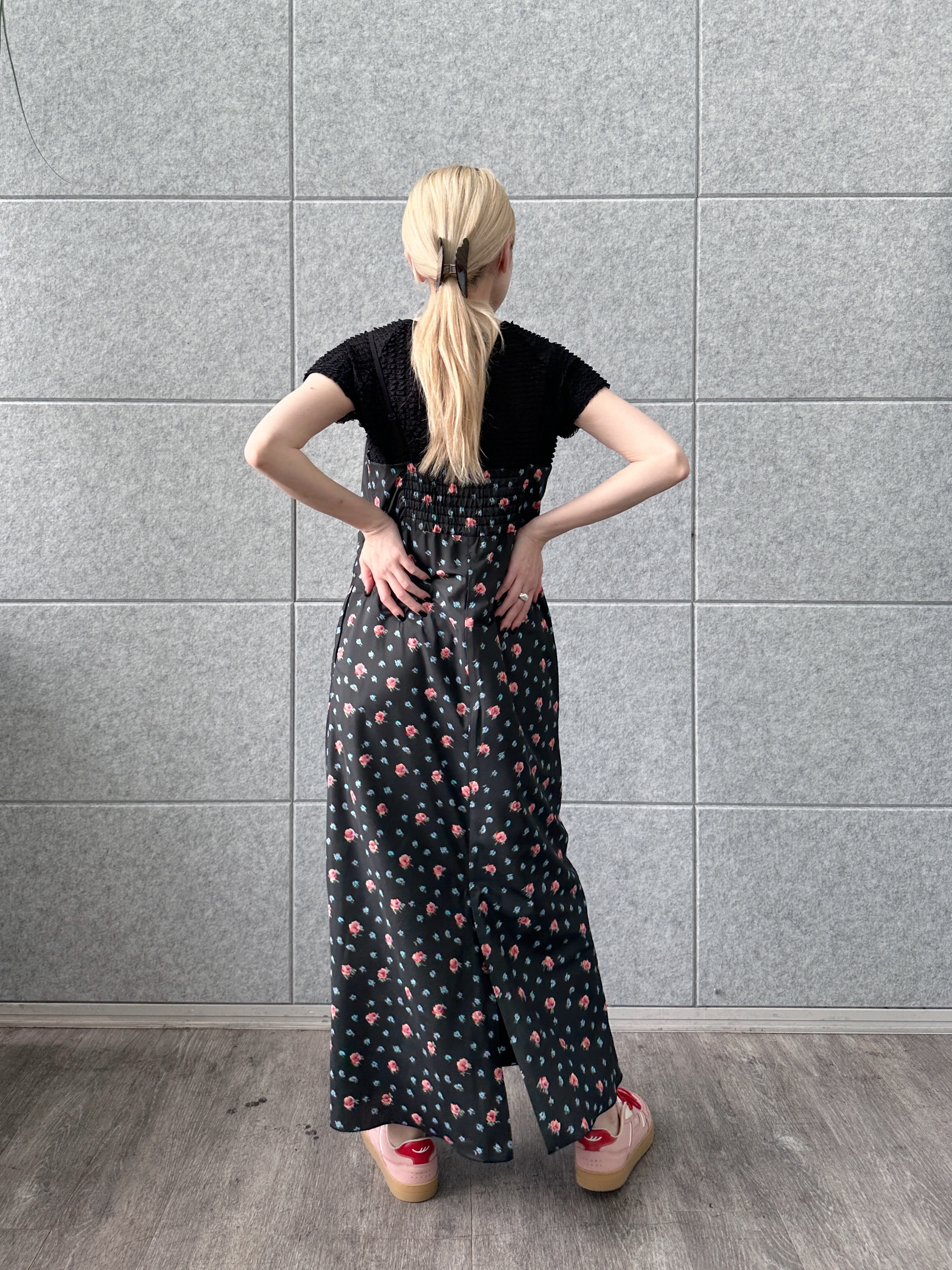 Buyer sakkoさんの「CODE A｜frill mini tee」を使ったコーディネート